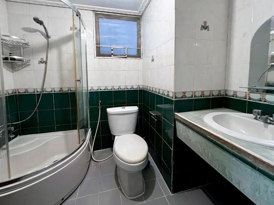 Large and Strategic Apt 3BR with WiFi & Pool