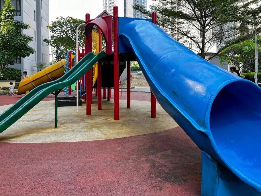 Large and Strategic Apt 3BR with WiFi & Pool