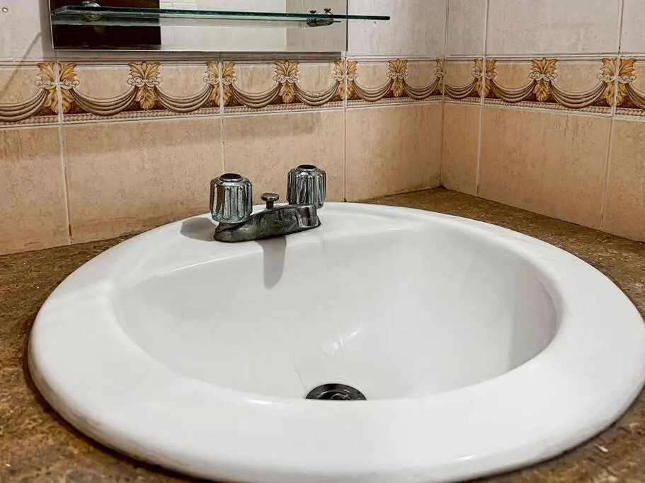 Large and Strategic Apt 3BR with WiFi & Pool