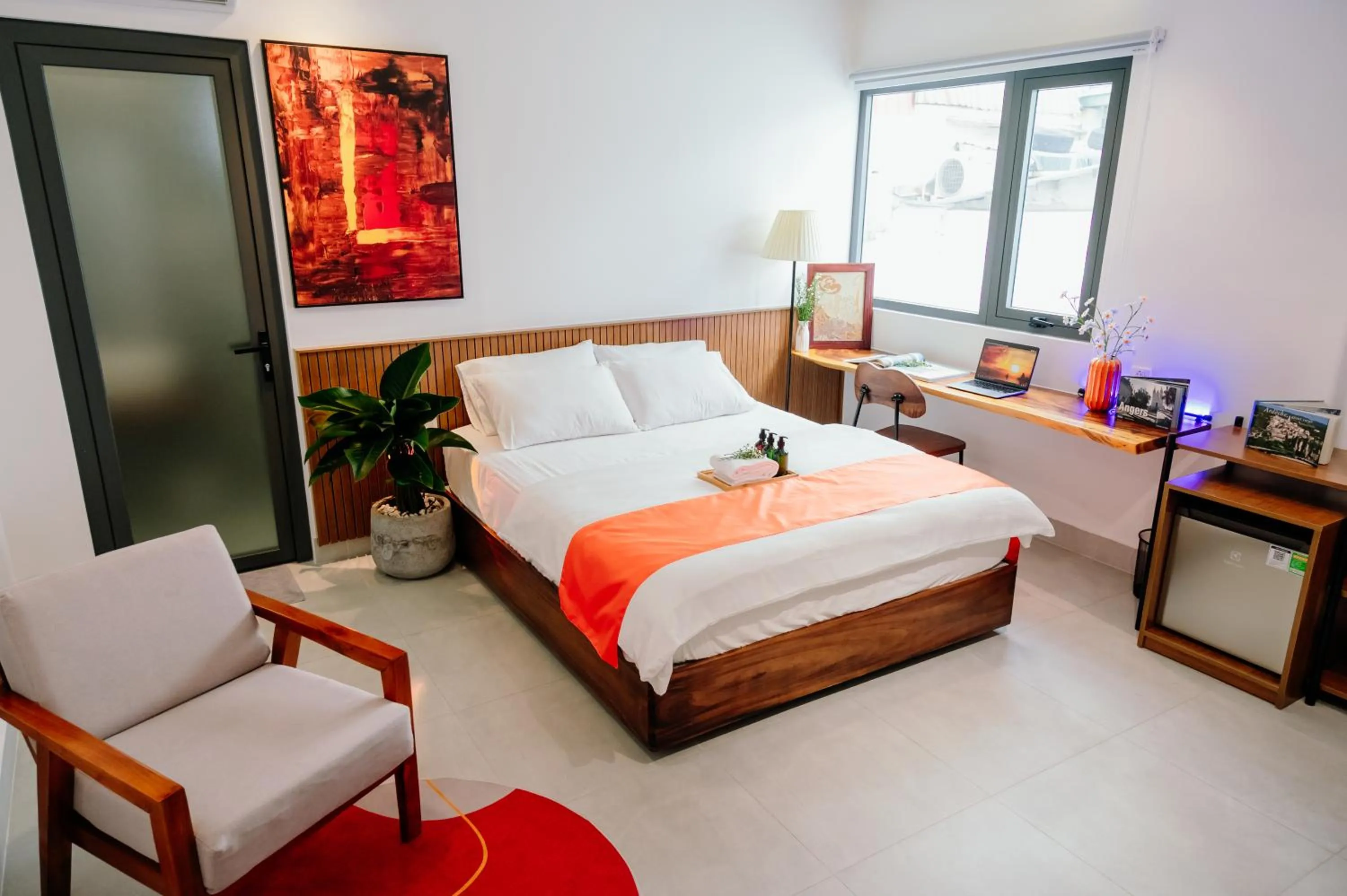 Bedroom, Bed in Urban Hotel