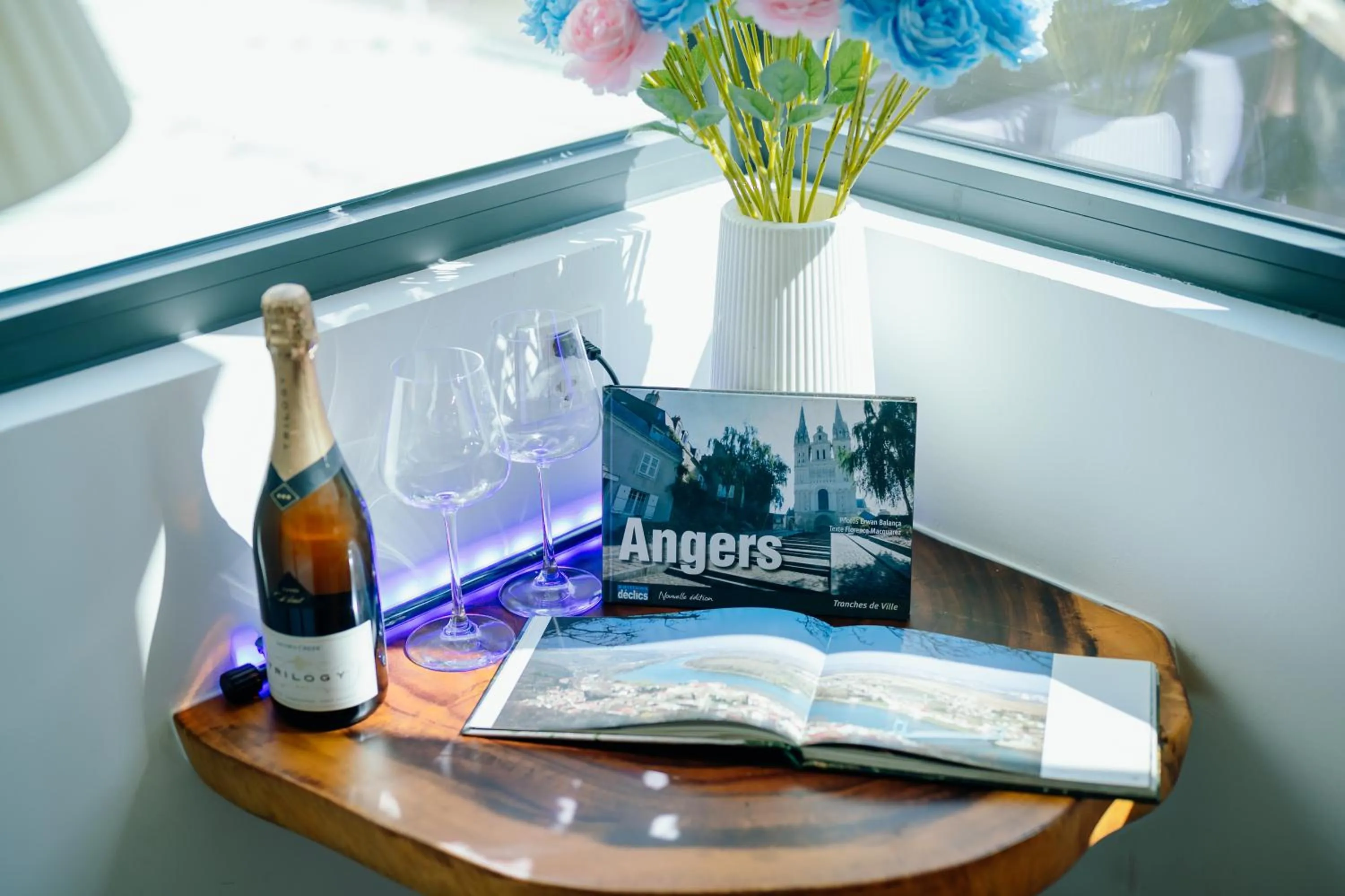 Drinks in Urban Hotel