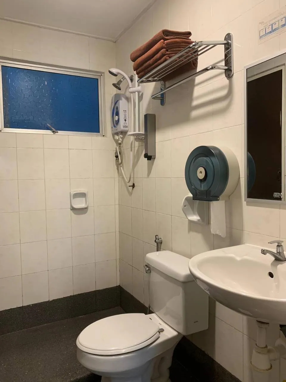 Bathroom in Perdana Serviced Apartment & Resorts