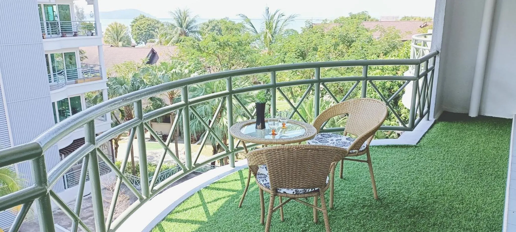 Balcony/Terrace in Perdana Serviced Apartment & Resorts