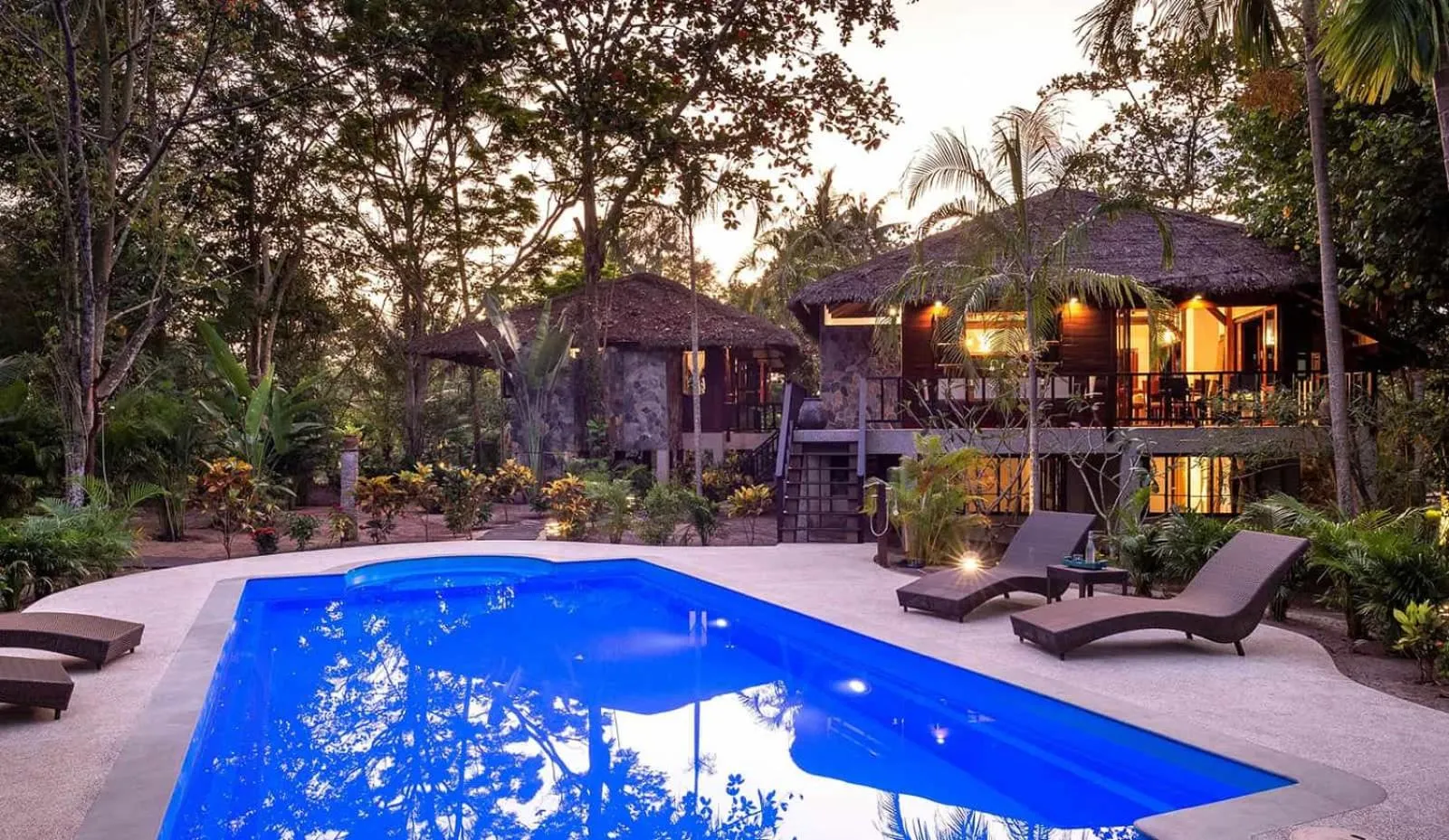 Swimming pool in Koh Jum Beach Villas "A member of Secret Retreats"