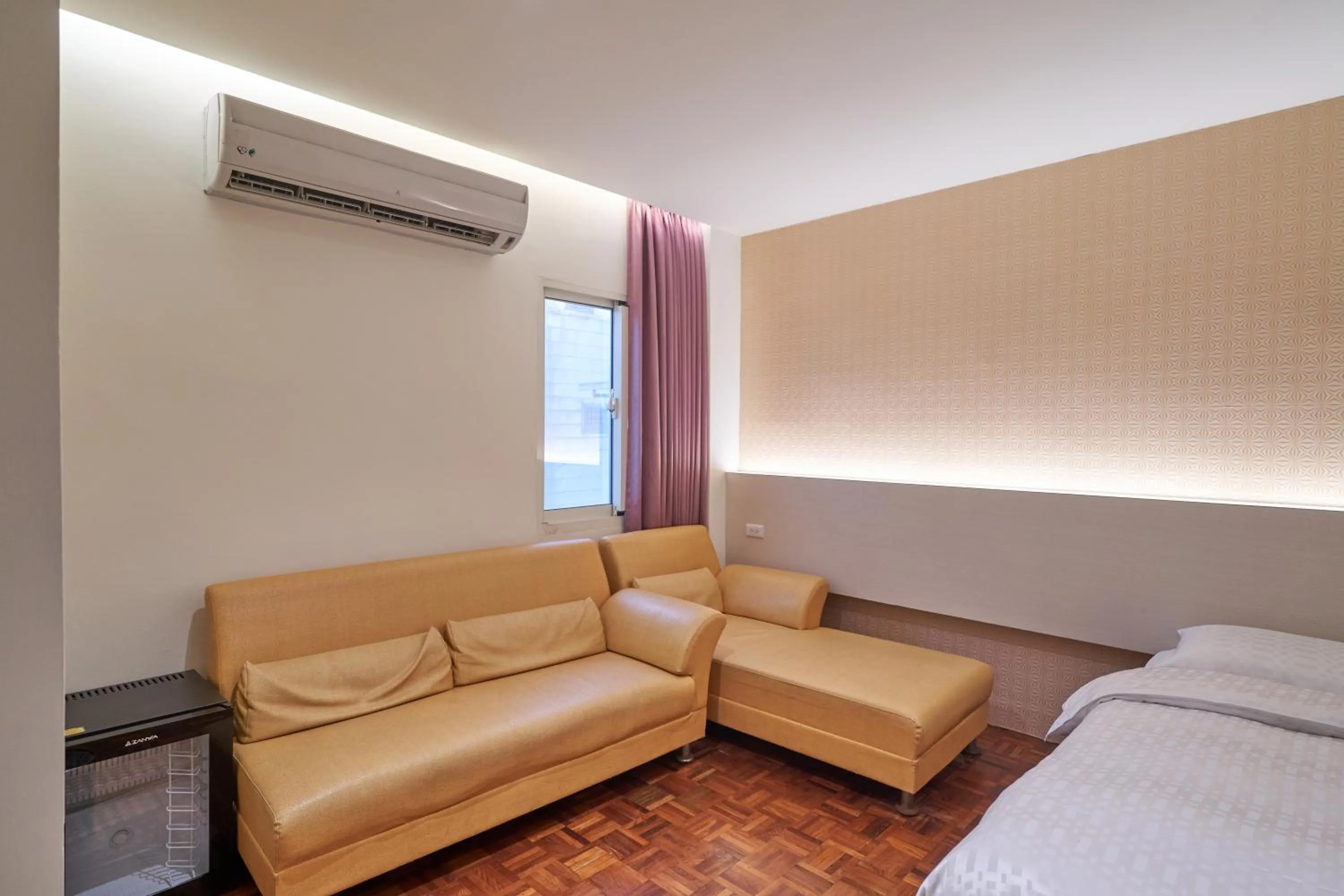 Bed in Yung An Business Hotel