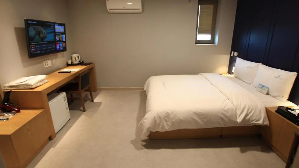 Bed in Mini Hotel 141