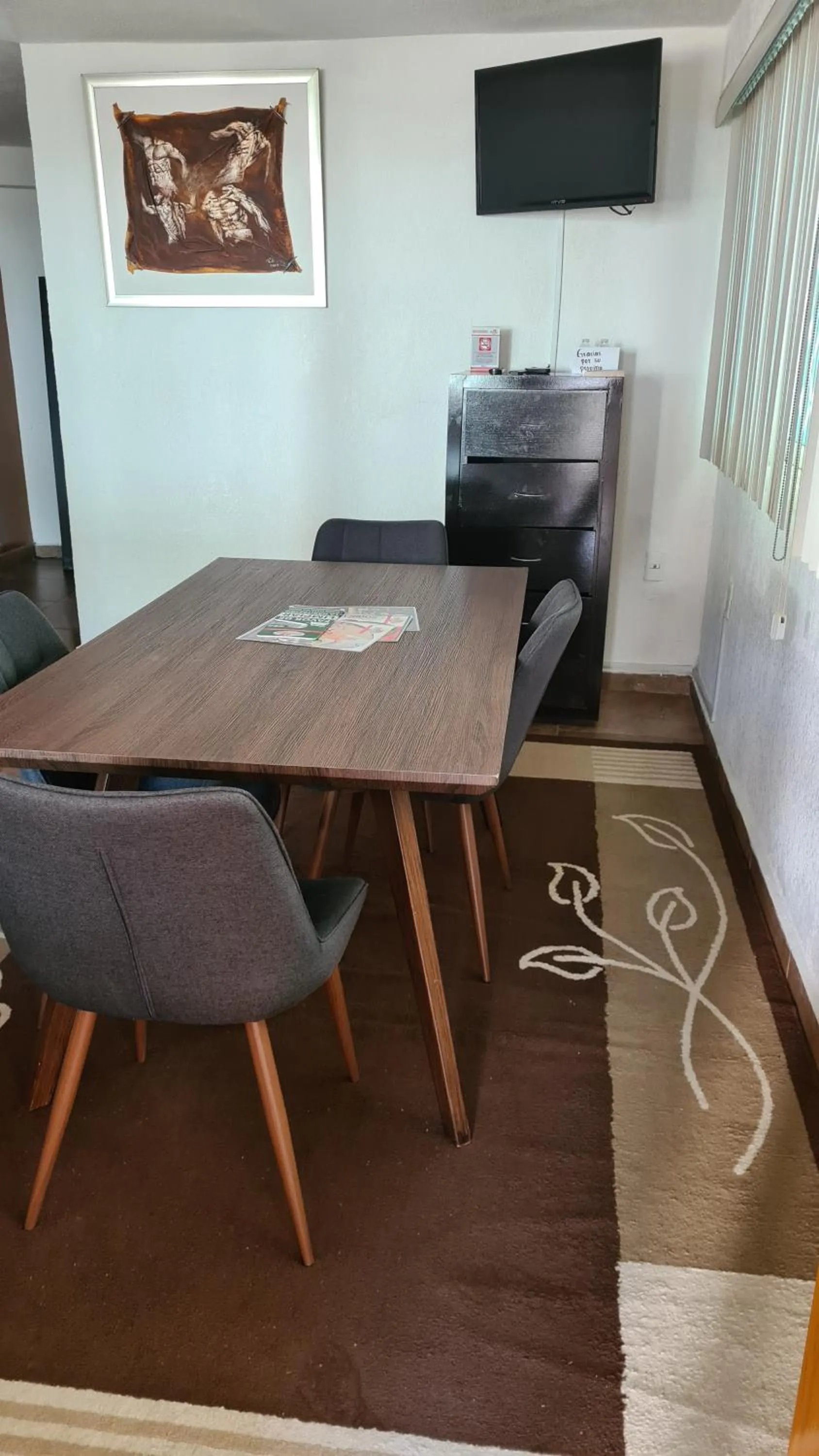 TV and multimedia in Hotel Leyenda del Tepozteco