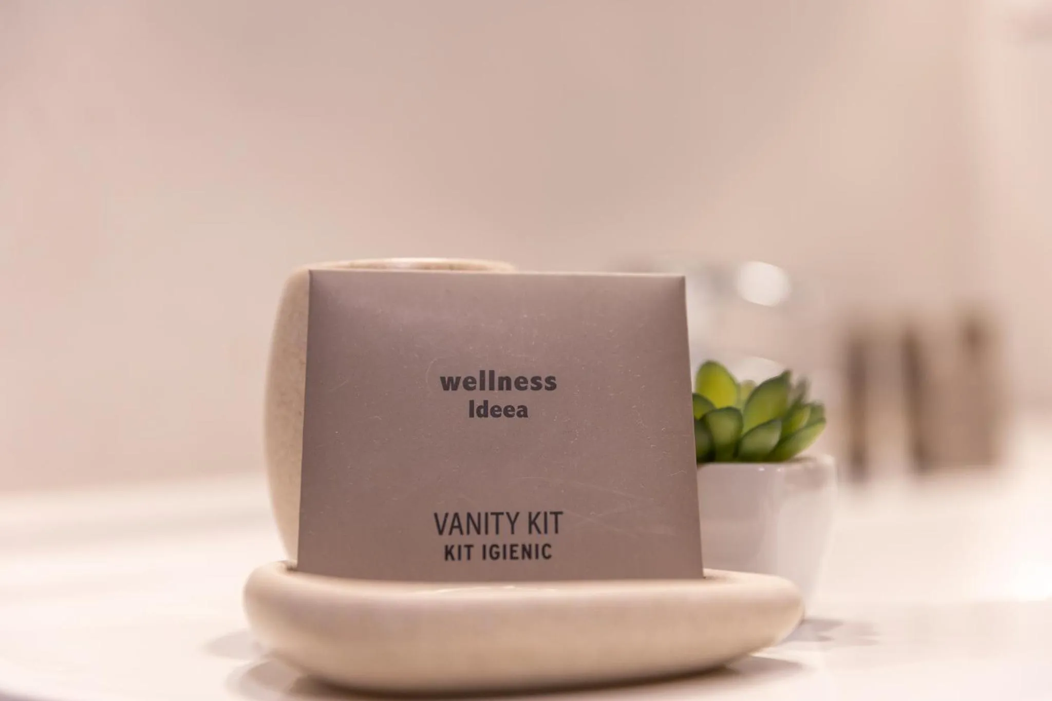 UpperHouse Suites & More