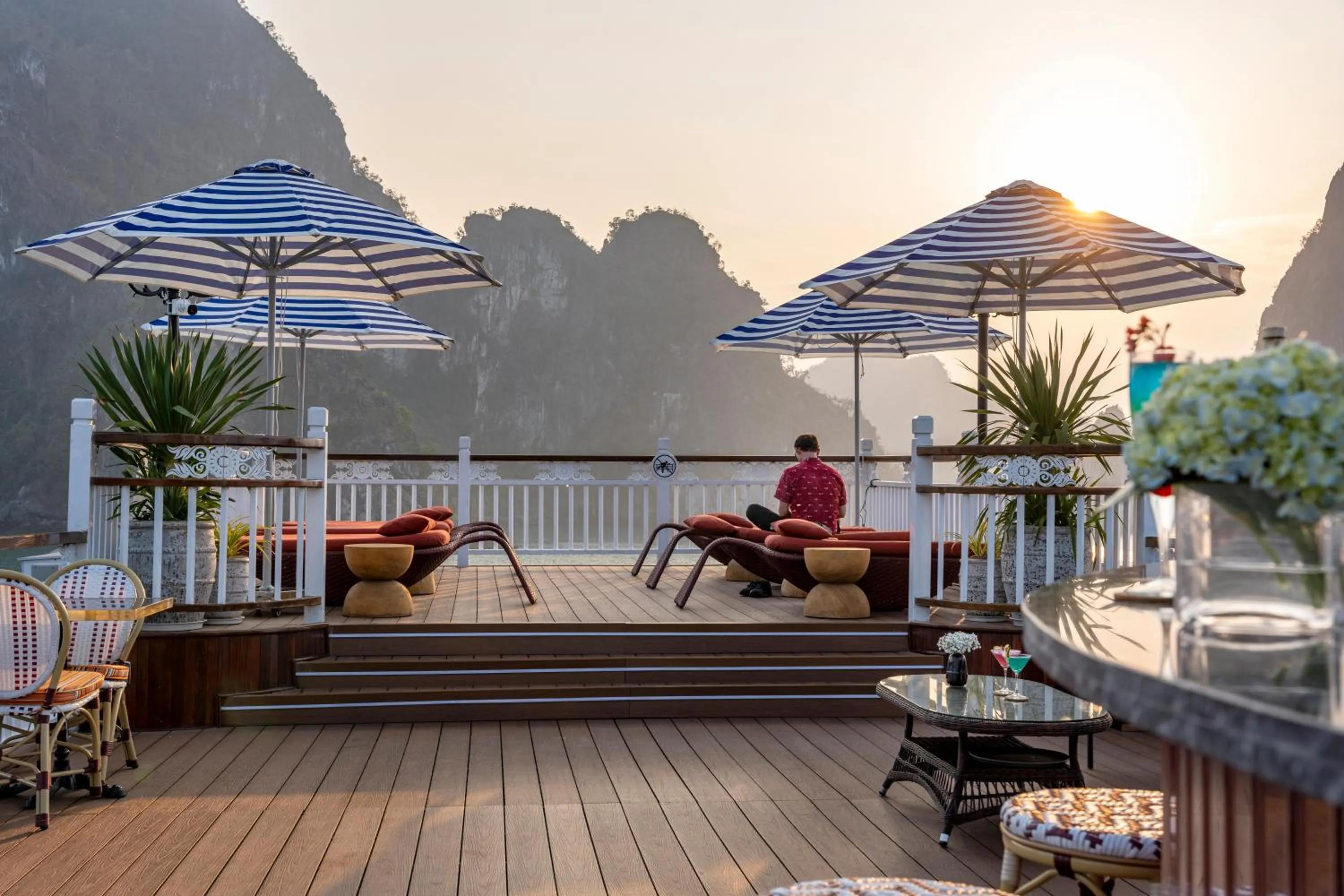 Signature Royal Halong Cruise