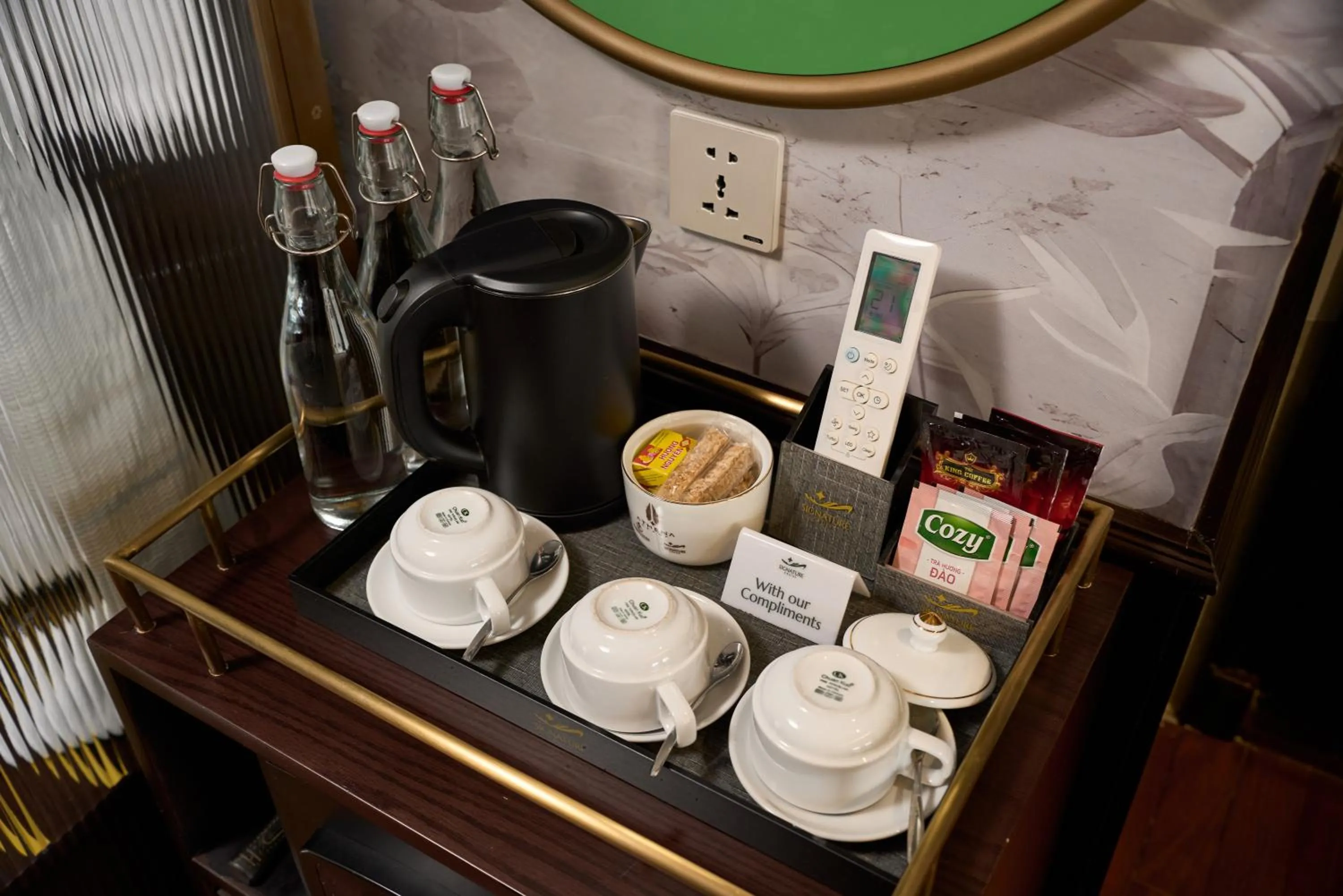 Signature Royal Halong Cruise