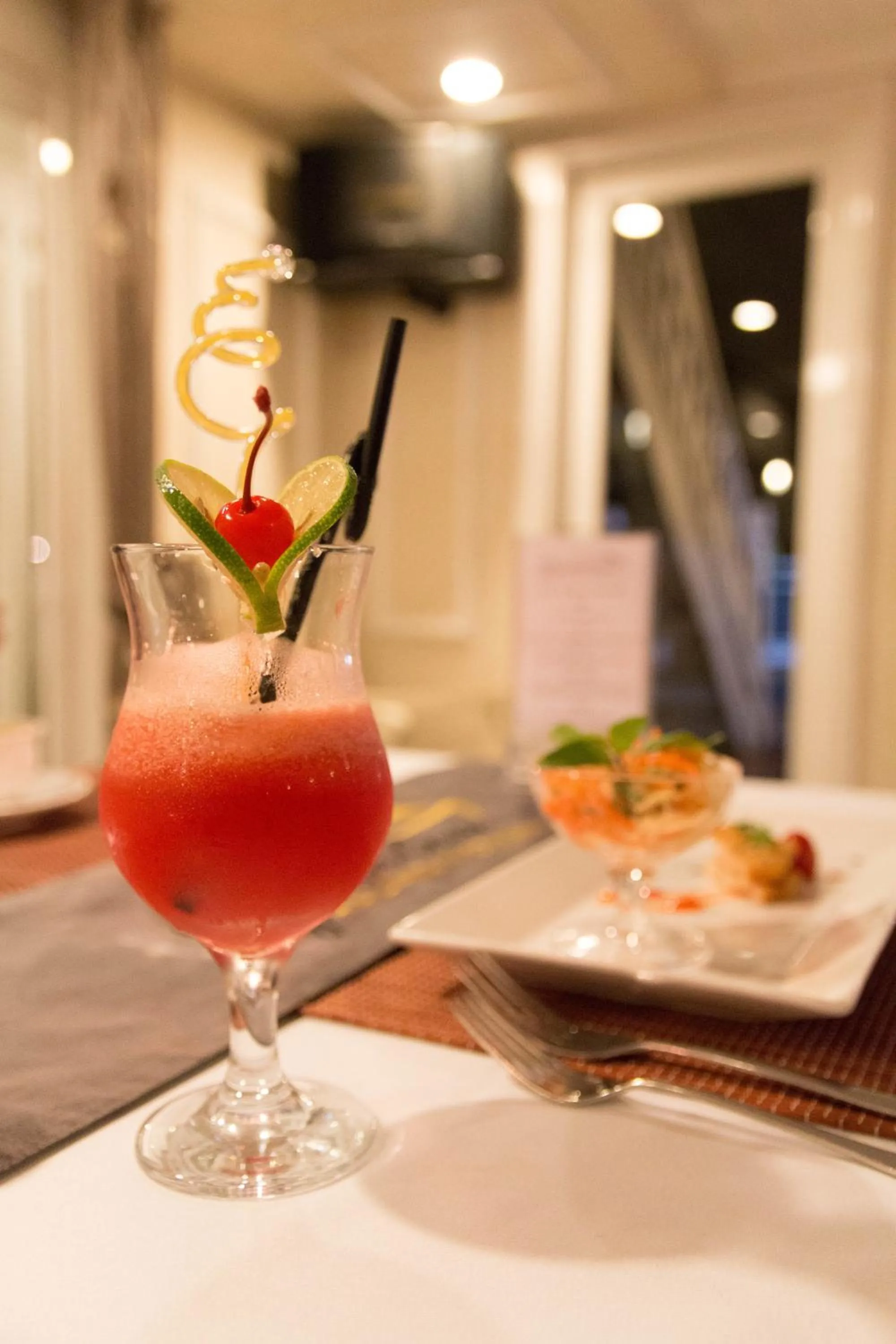 Fishing in Signature Royal Halong Cruise