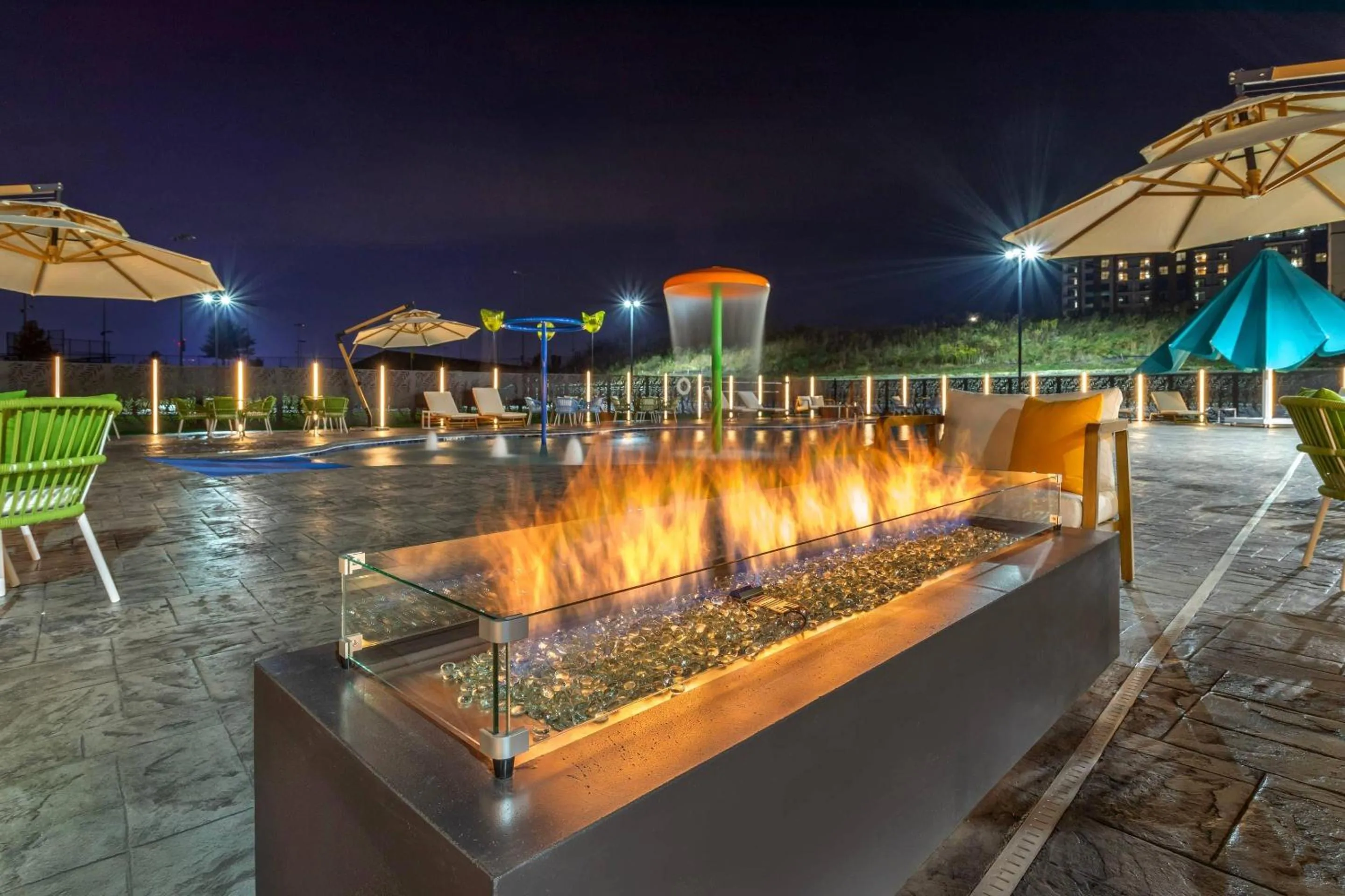 Swimming pool in Cambria Hotel Pigeon Forge