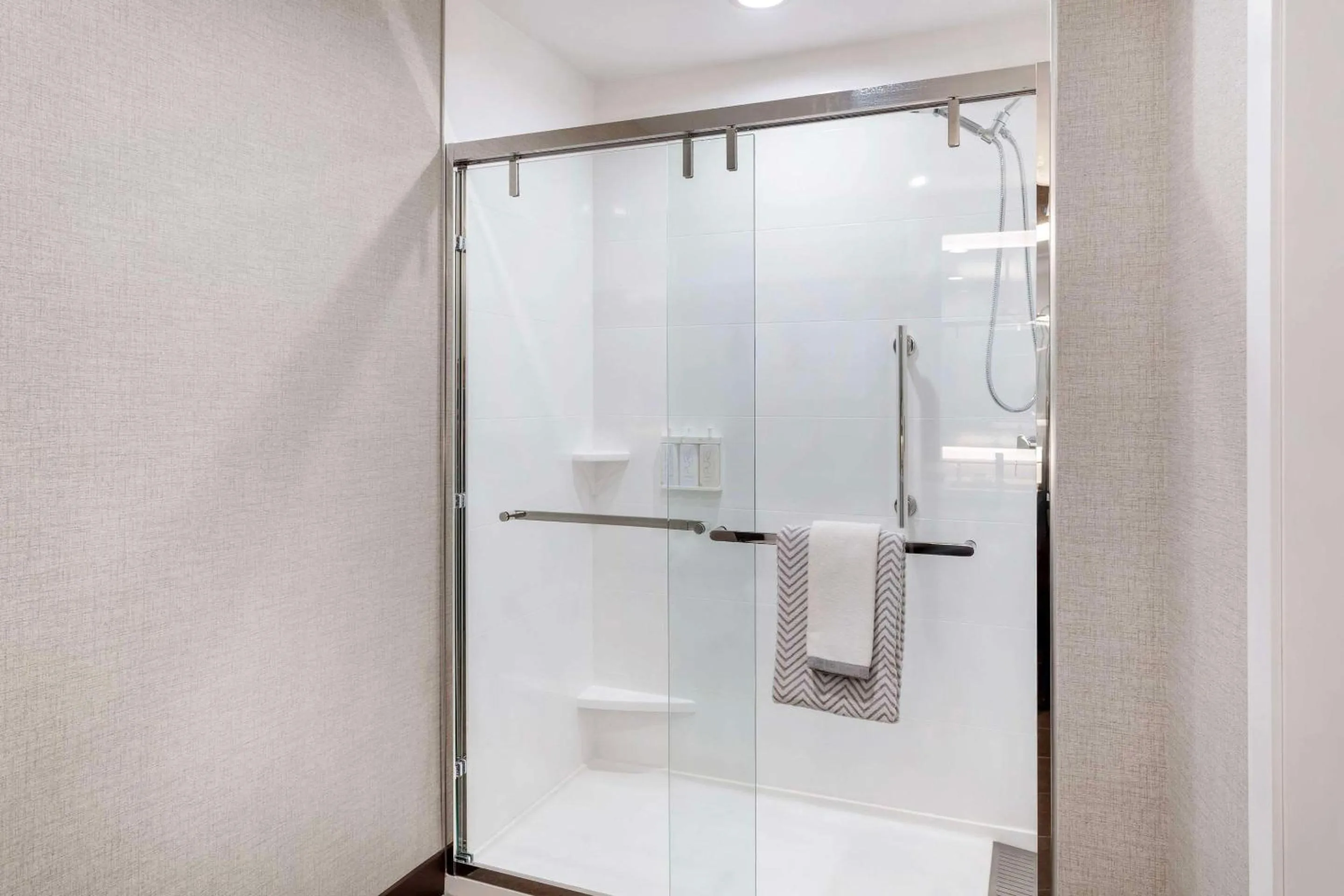 Bedroom in Cambria Hotel Pigeon Forge