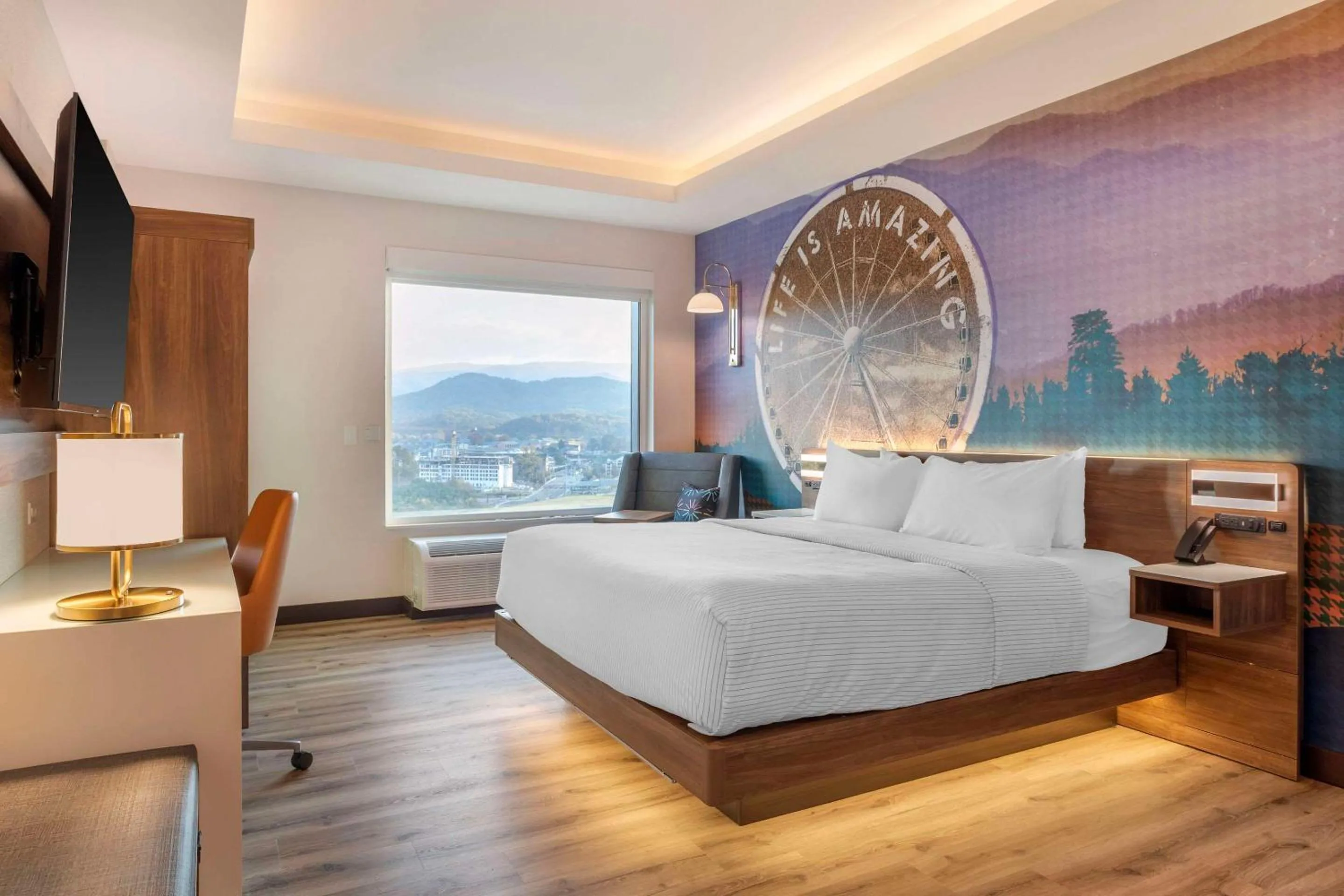 Bedroom, Bed in Cambria Hotel Pigeon Forge