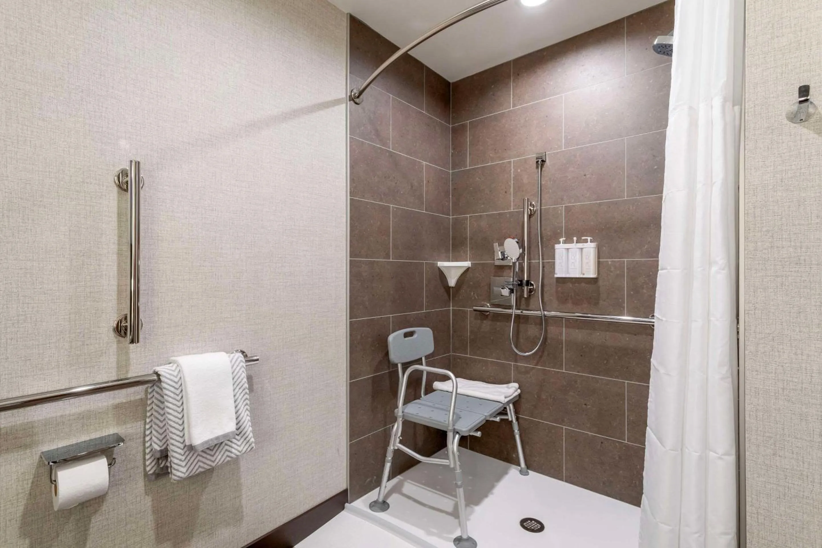 Bedroom in Cambria Hotel Pigeon Forge