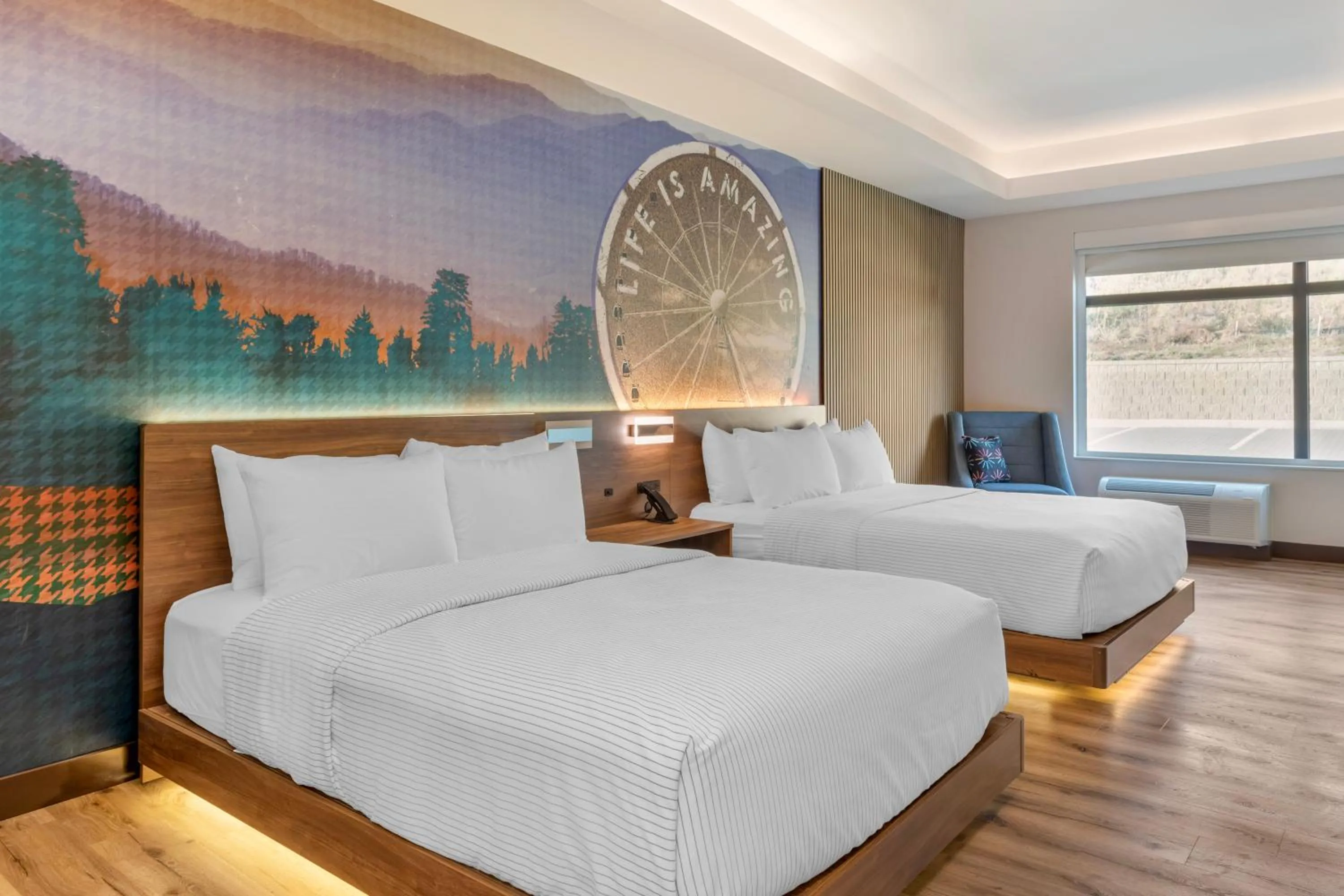 Quadruple Room with Two Queen Beds and No View - Disability Access/Non Smoking/Upper floor in Cambria Hotel Pigeon Forge