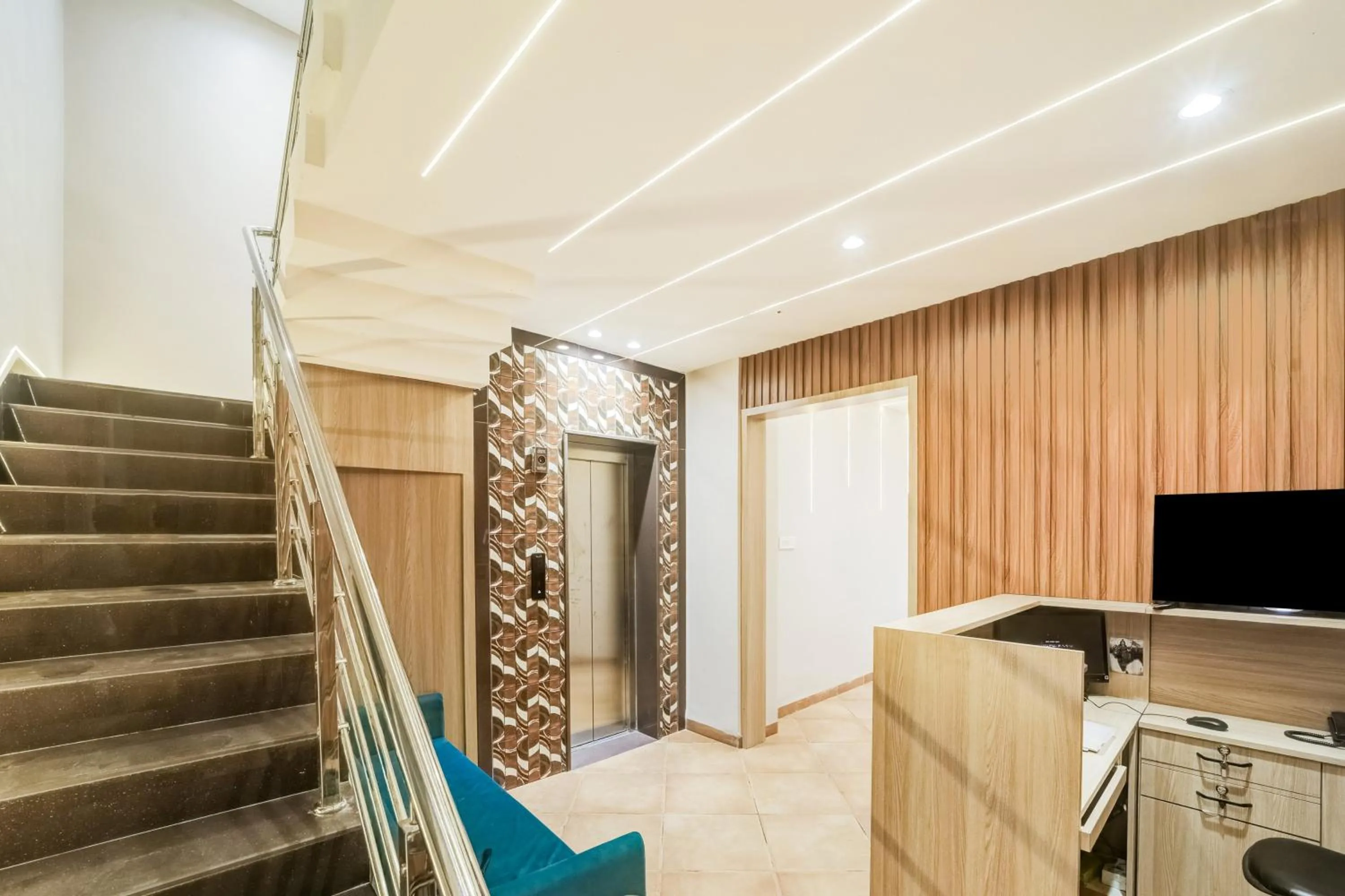 Lobby or reception in Hotel O Mahakal Temple Formerly Shivangam