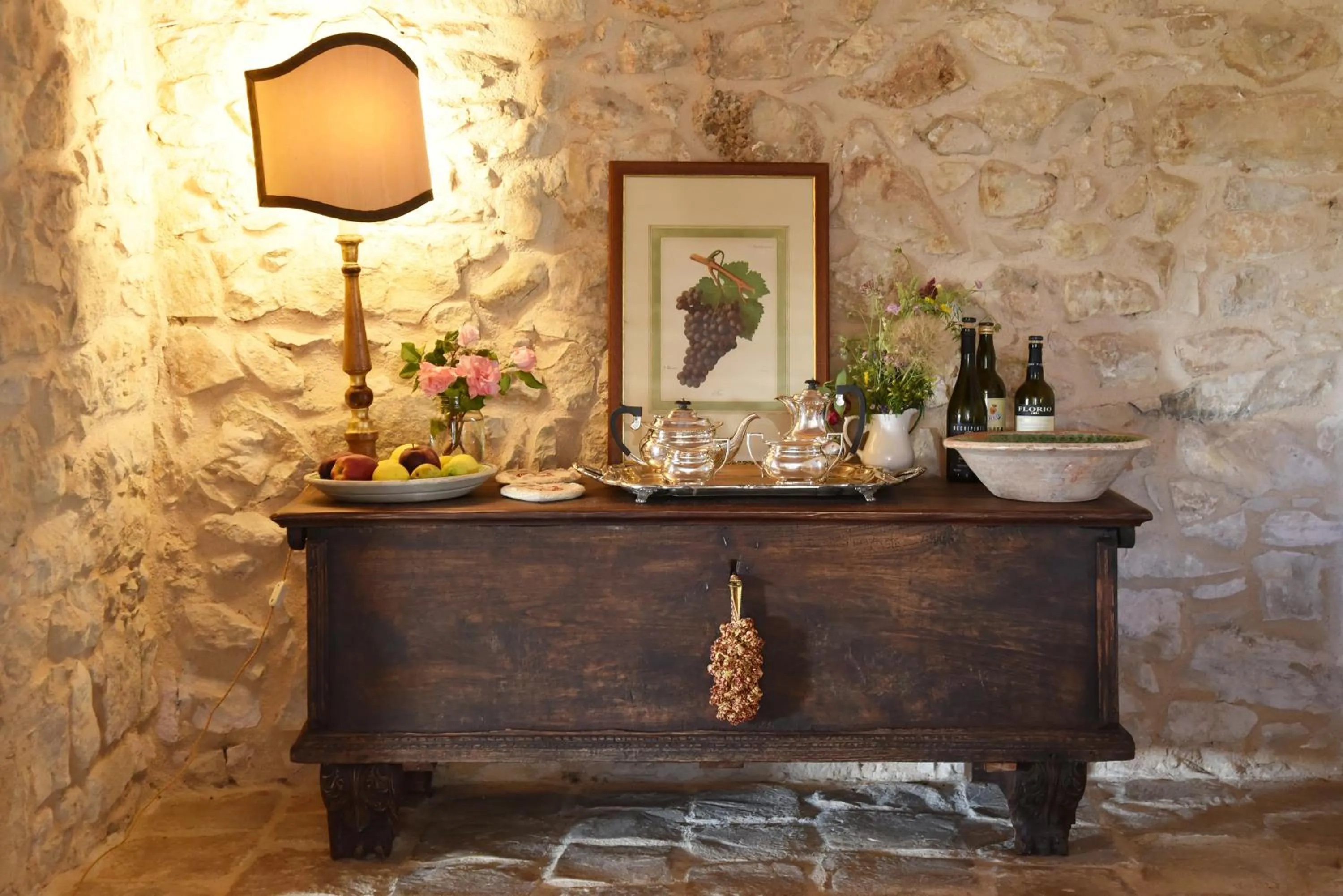 Decorative detail in Baglio Occhipinti