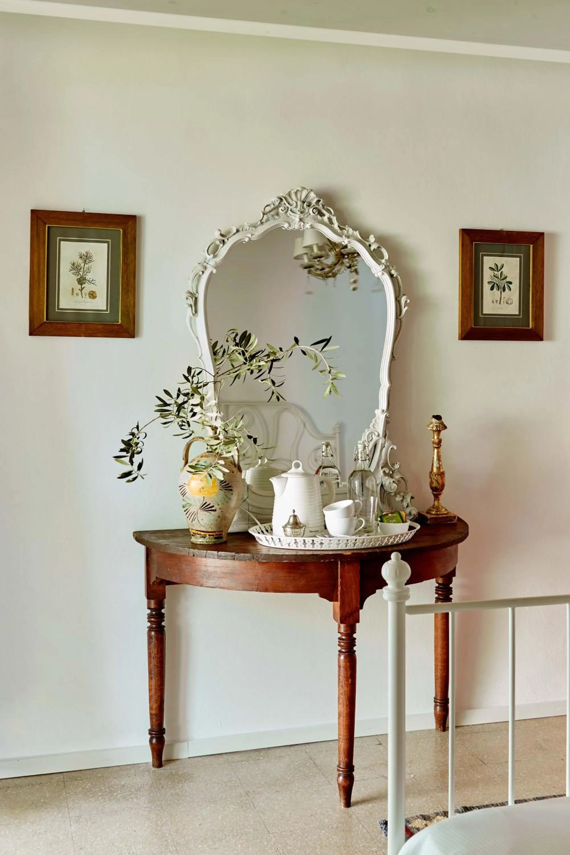 Decorative detail in Baglio Occhipinti