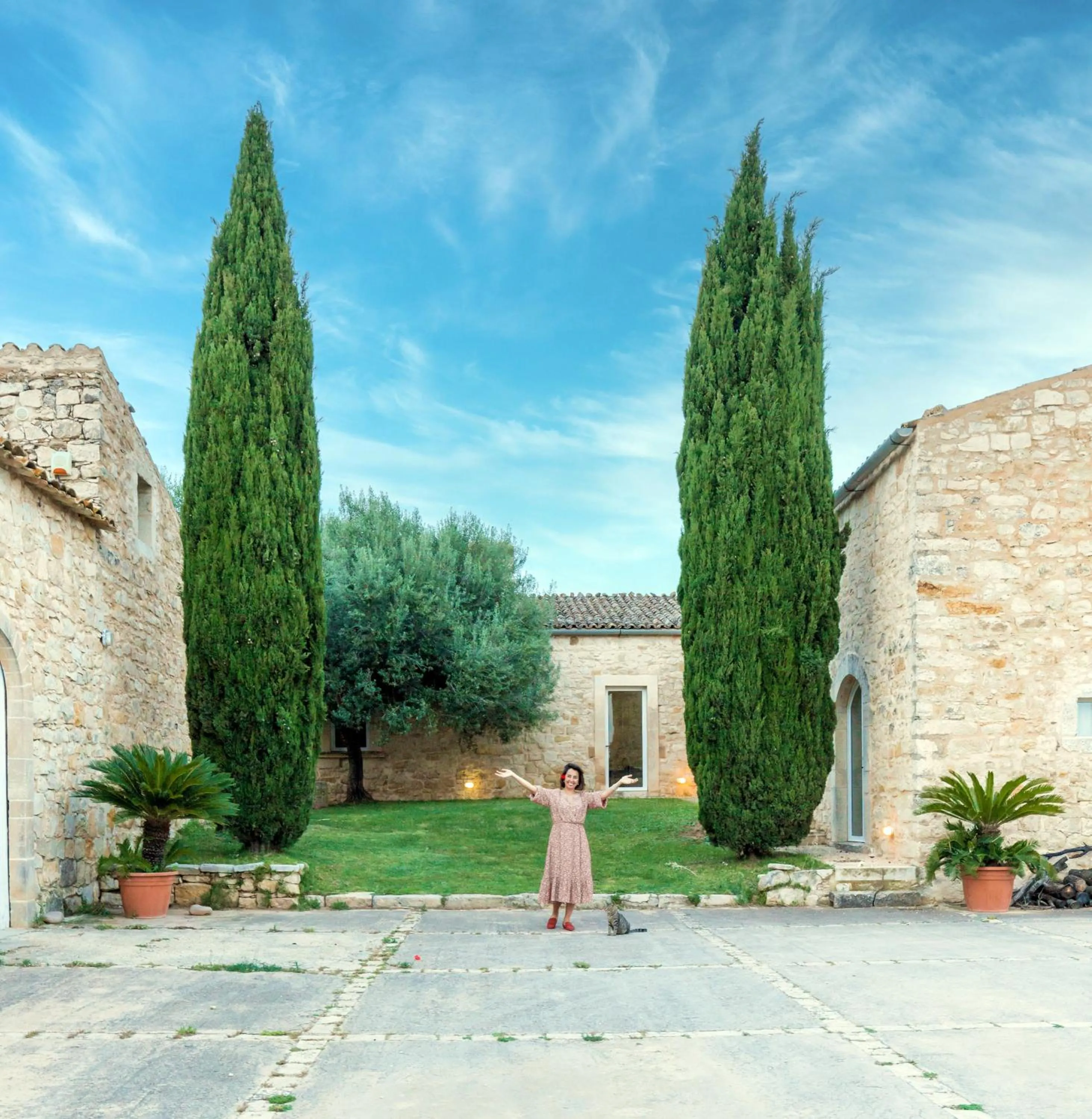 group of guests in Baglio Occhipinti