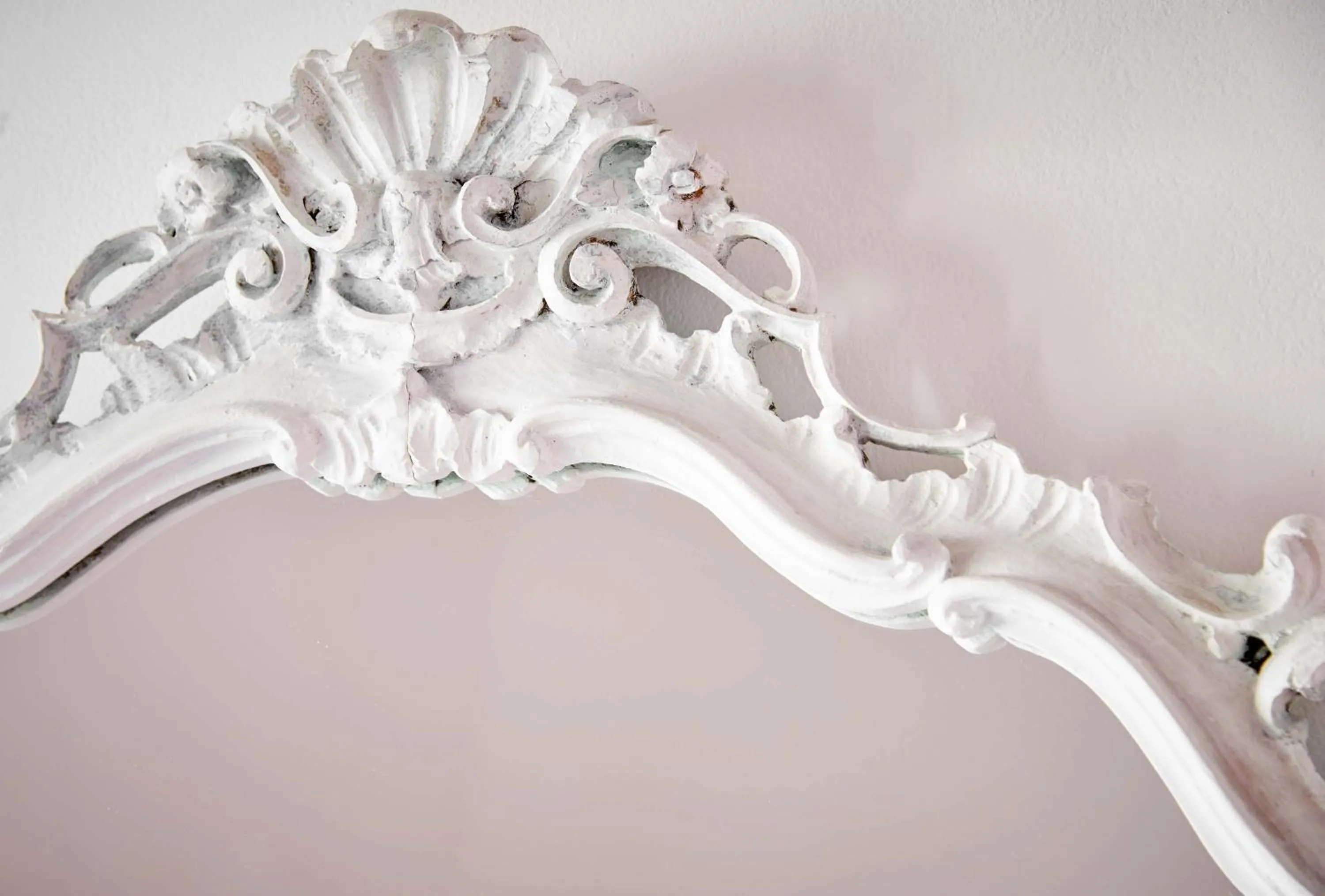 Decorative detail in Baglio Occhipinti