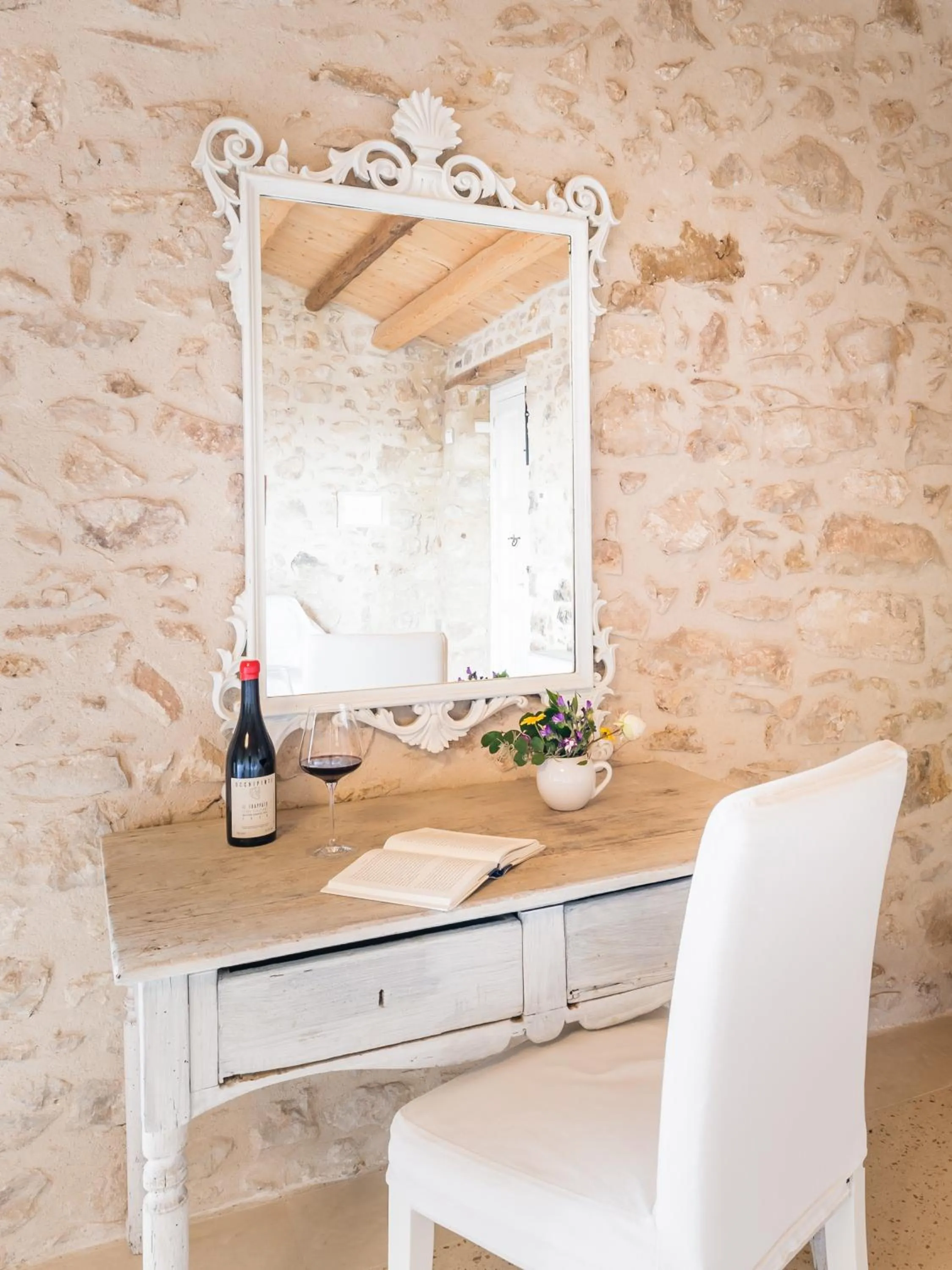 Bedroom in Baglio Occhipinti