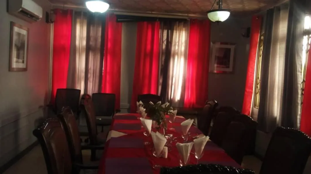 Dining area in Hotel Elizabeth