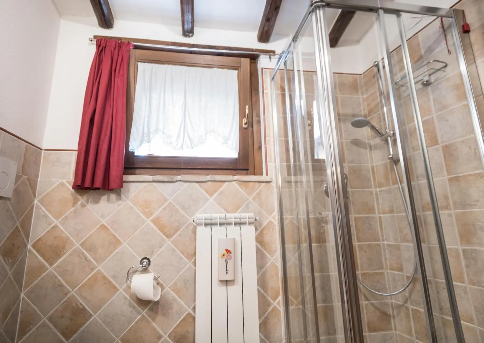 Shower in B&B Cantico Delle Creature