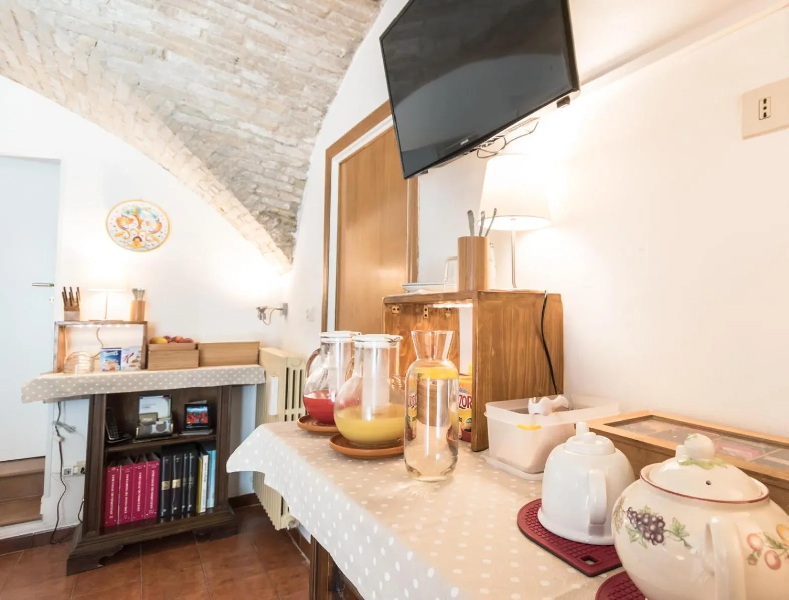 Communal lounge/ TV room in B&B Cantico Delle Creature