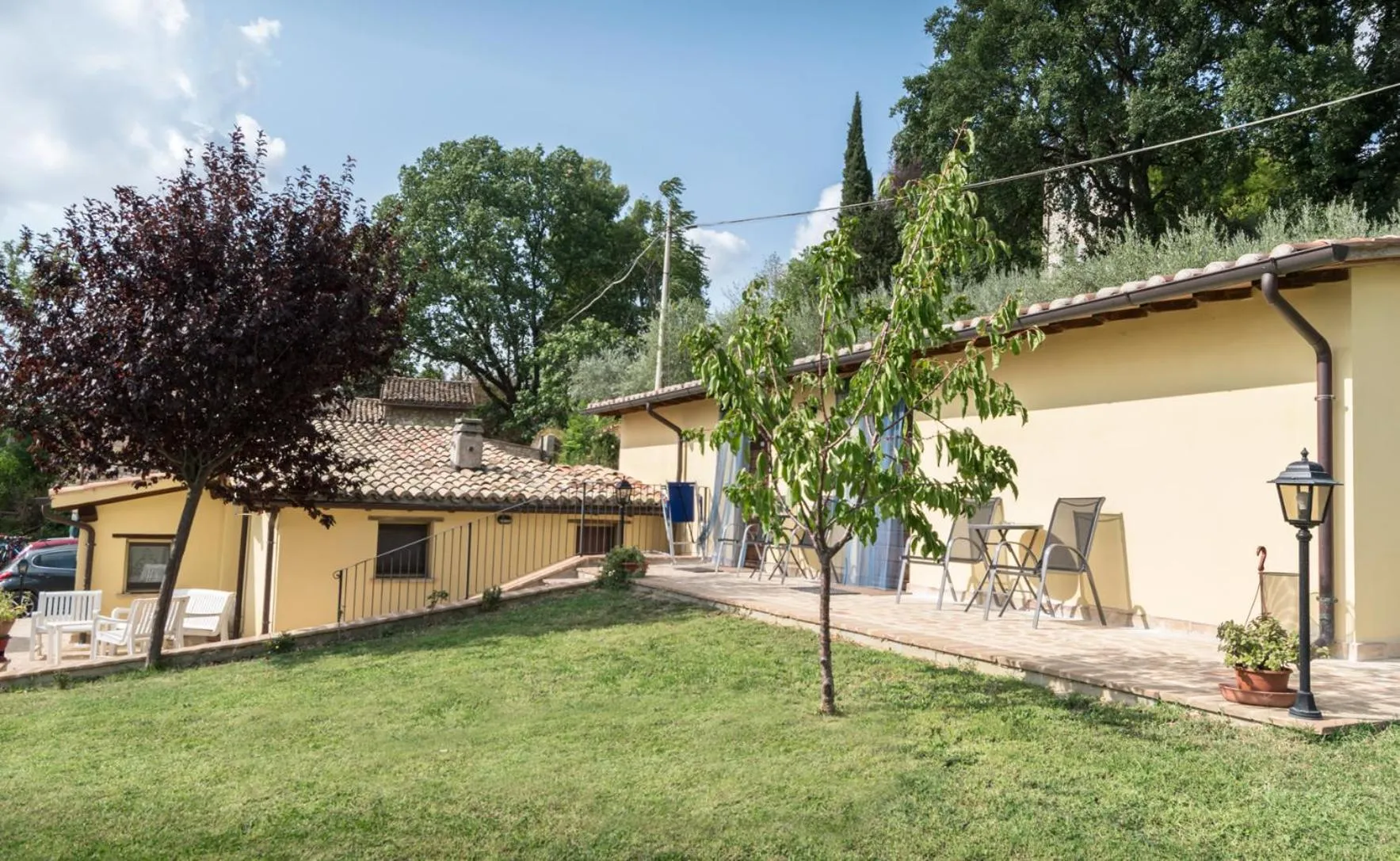 Garden in B&B Cantico Delle Creature