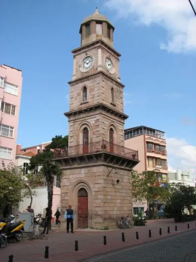 Nearby landmark in Kinzi House