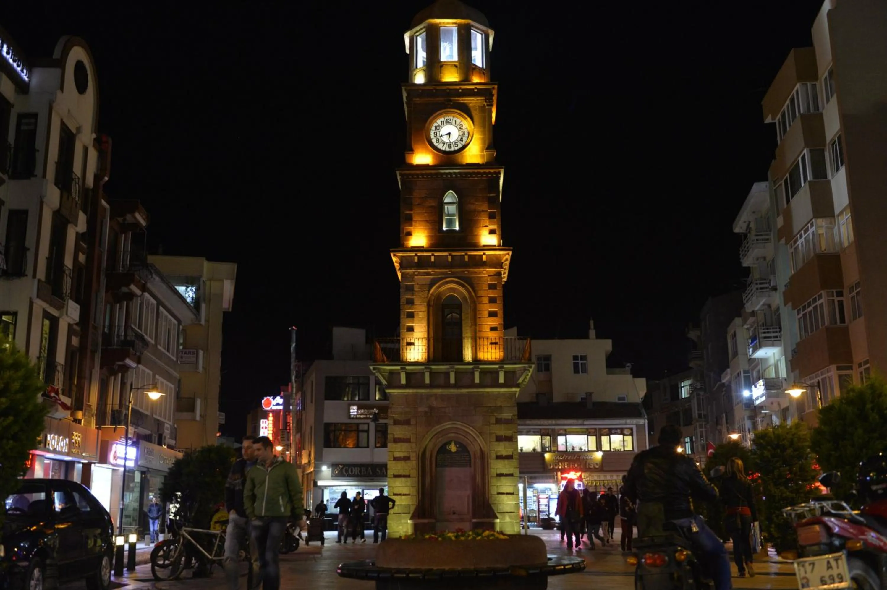 Nearby landmark in Kinzi House