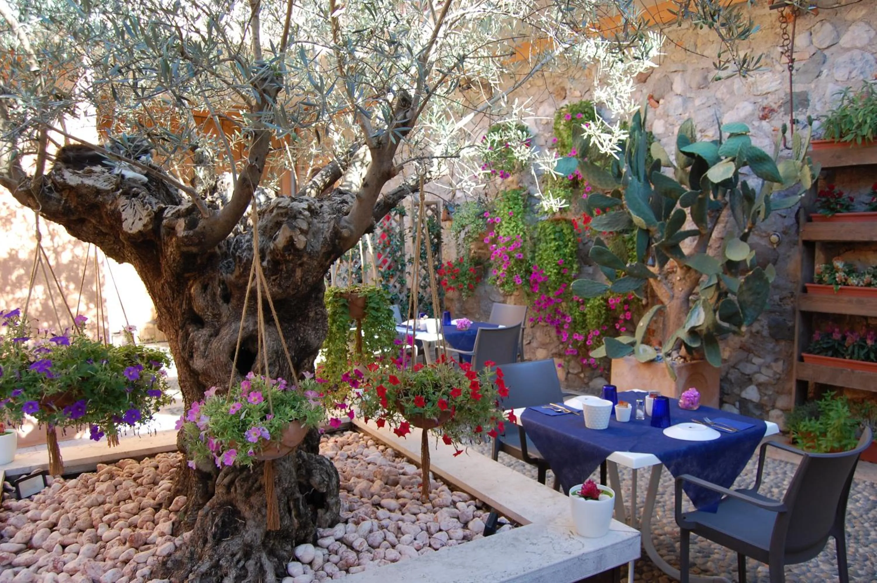 Garden in Antico Borgo B&B con SPA - Adults Only