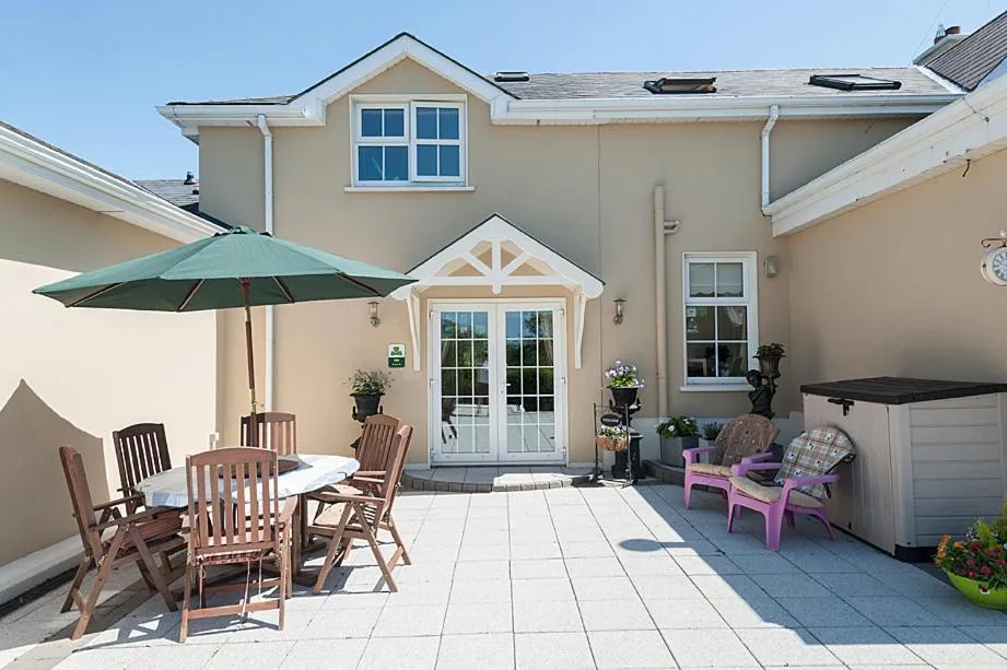 Property building in Kilcatten Lodge