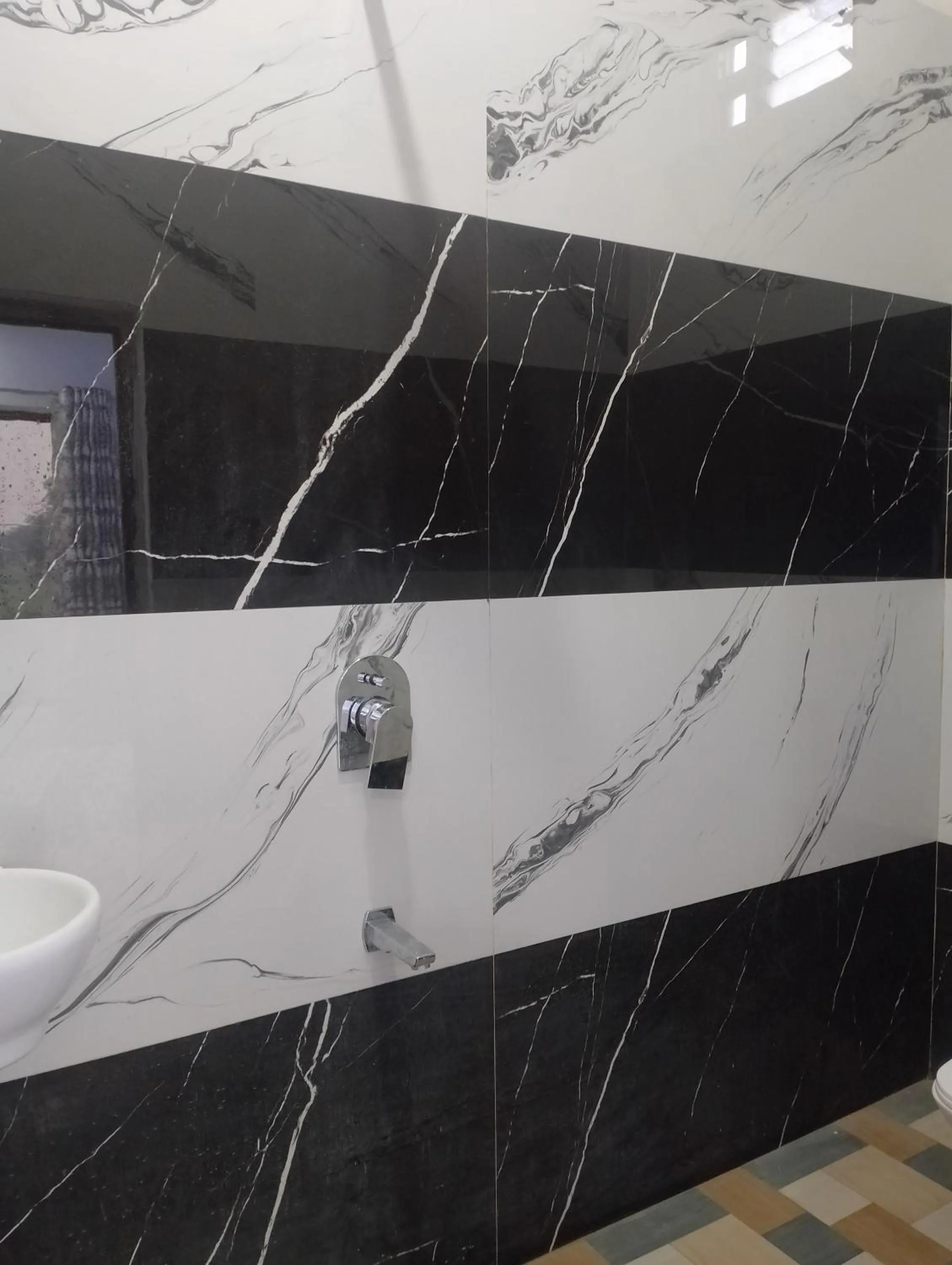 Bathroom in Hotel Moonlight & Restaurant