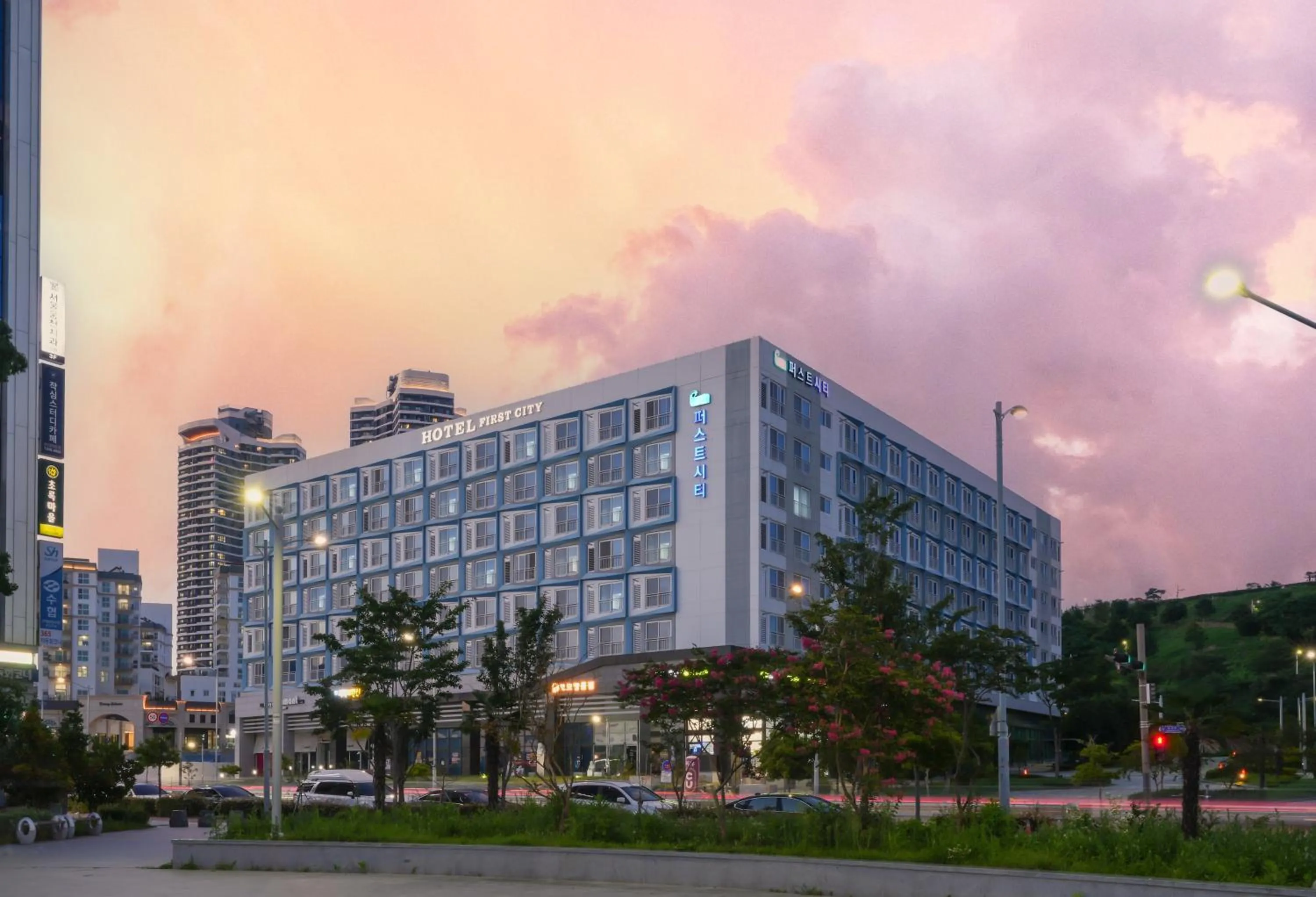 Property building in Firstcity Hotel YEOSU