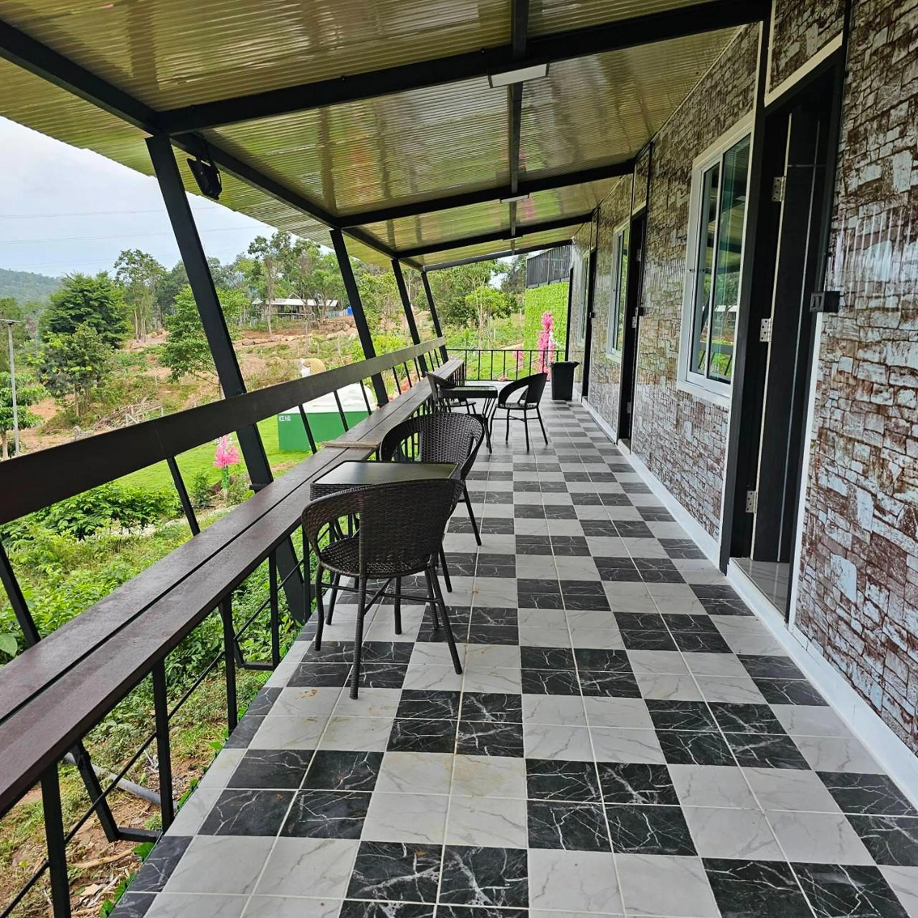 Balcony/Terrace in Ice Hill