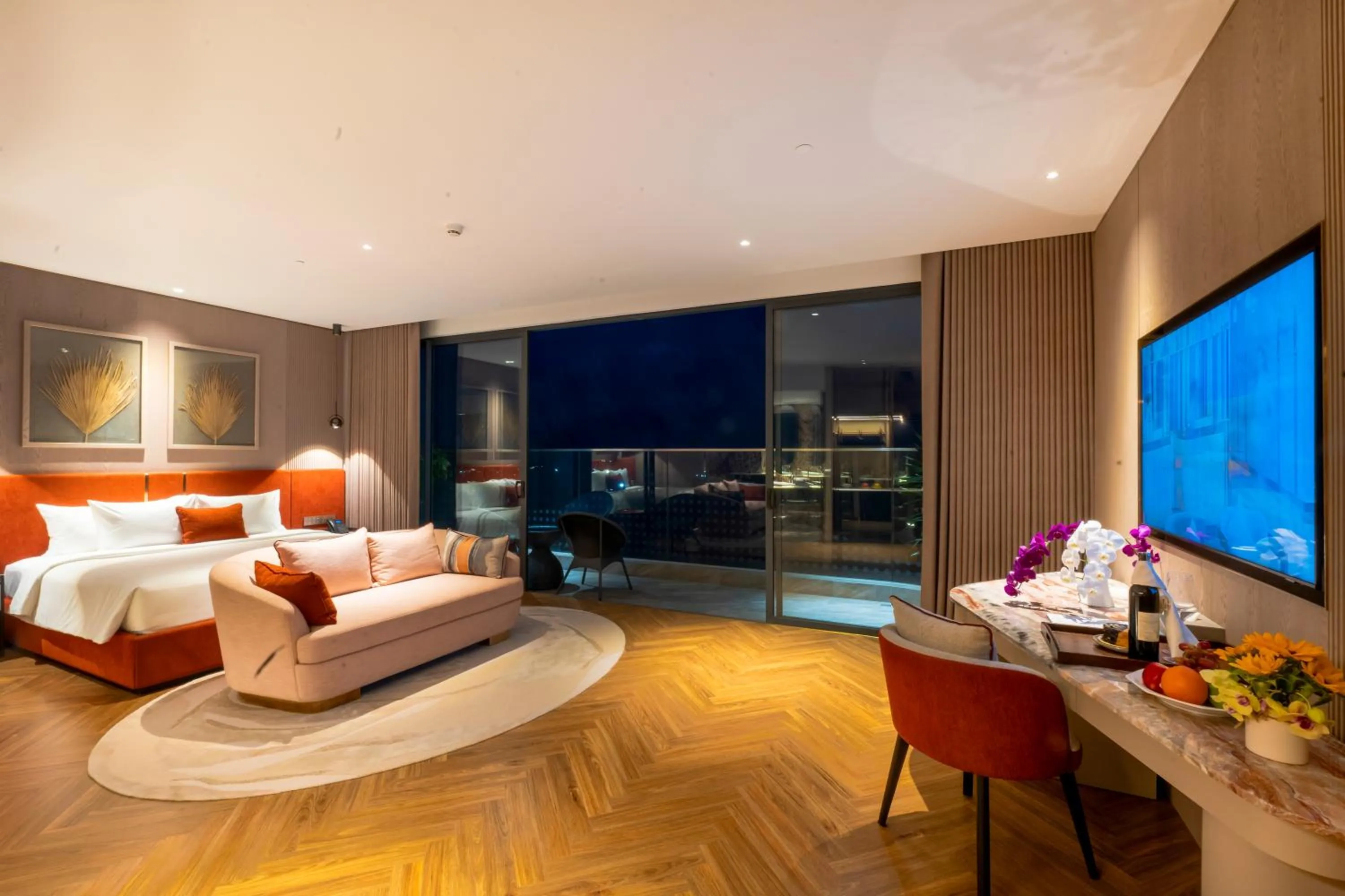 Bed in The Morning Glow - Handwritten Collection