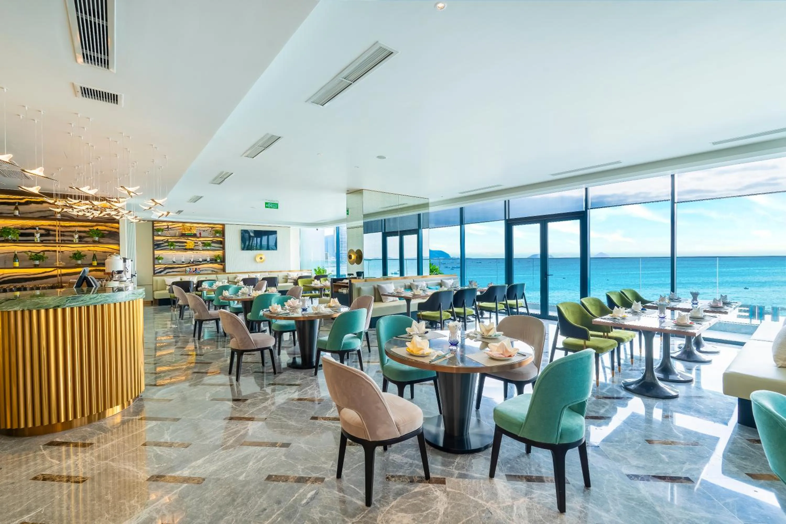 Restaurant/places to eat in The Morning Glow - Handwritten Collection