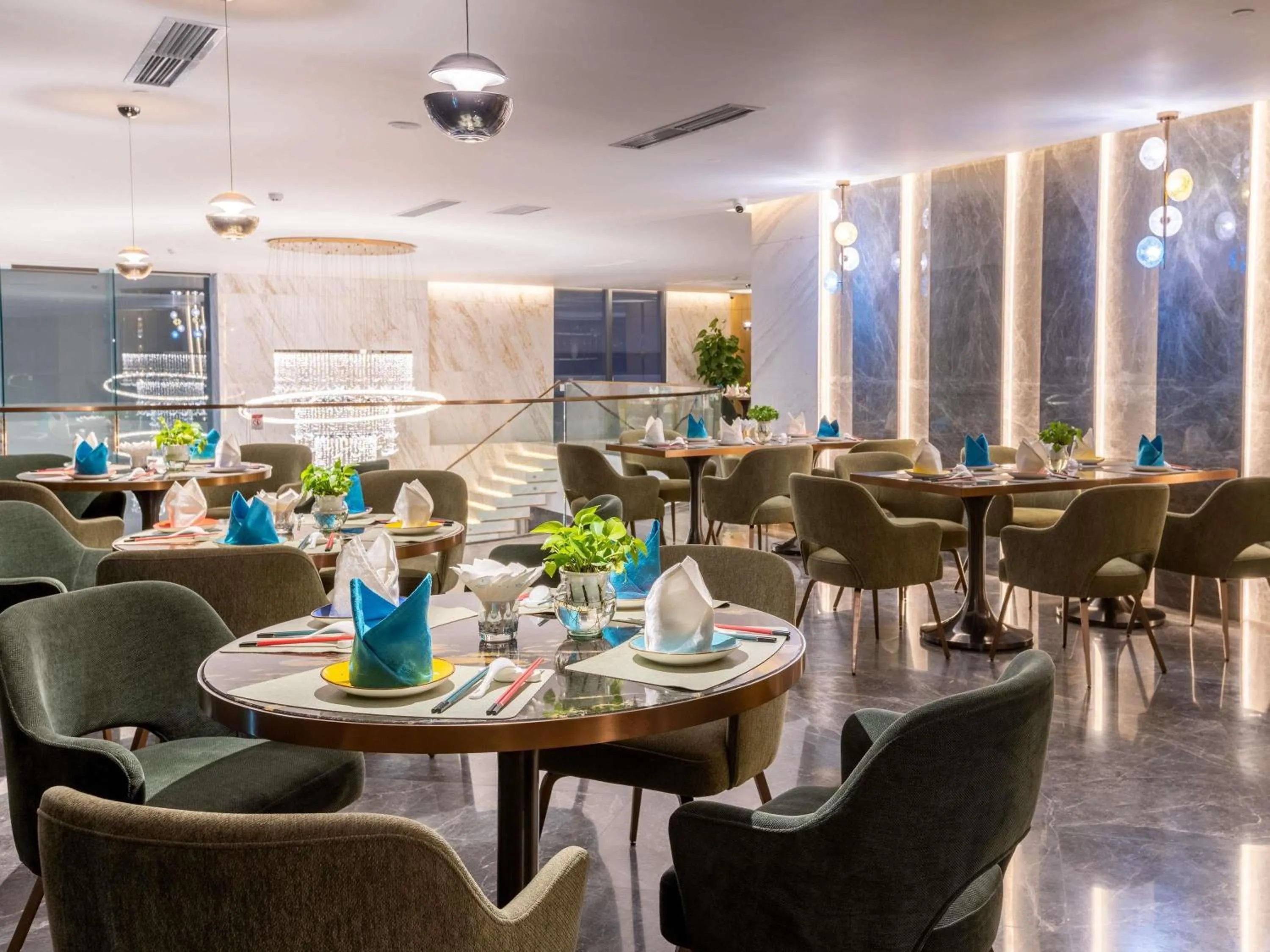 Restaurant/places to eat in The Morning Glow - Handwritten Collection