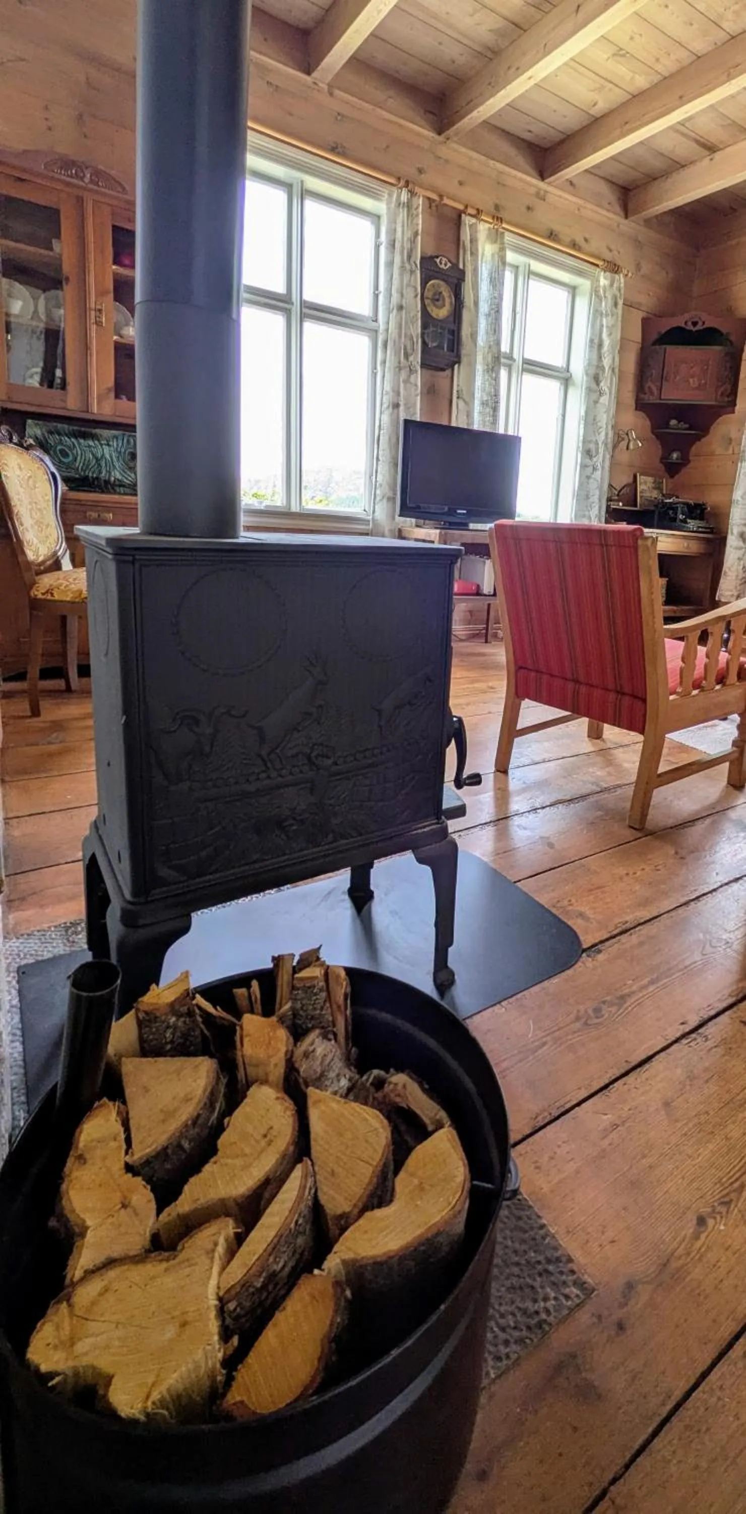 Living room in Dønhaug Gjestegard