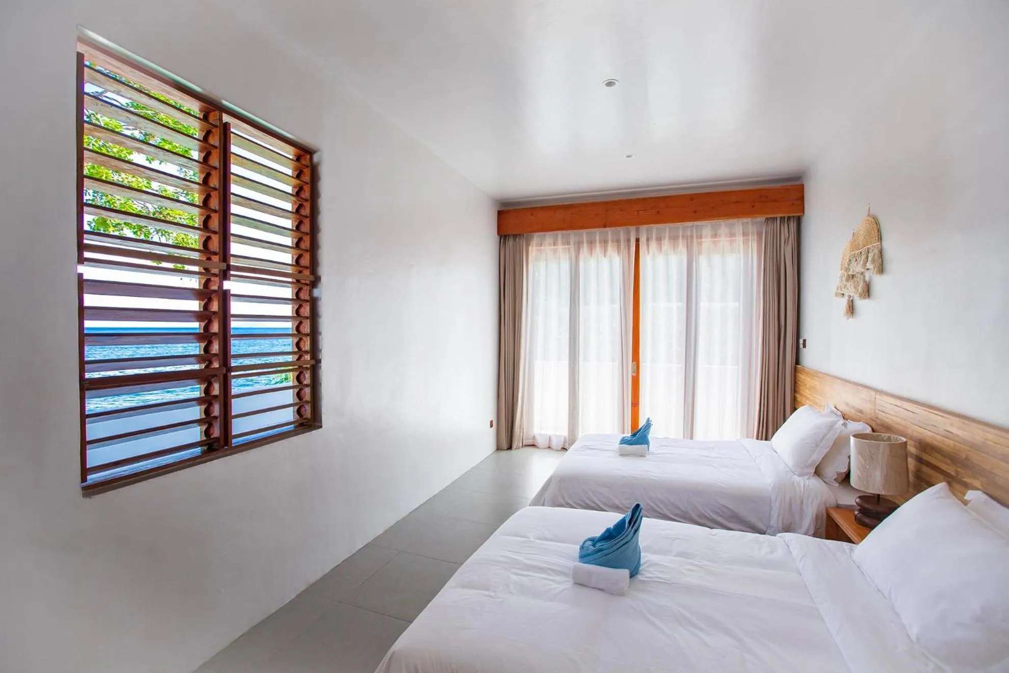 Bedroom, Bed in E-Fun Dive Resort
