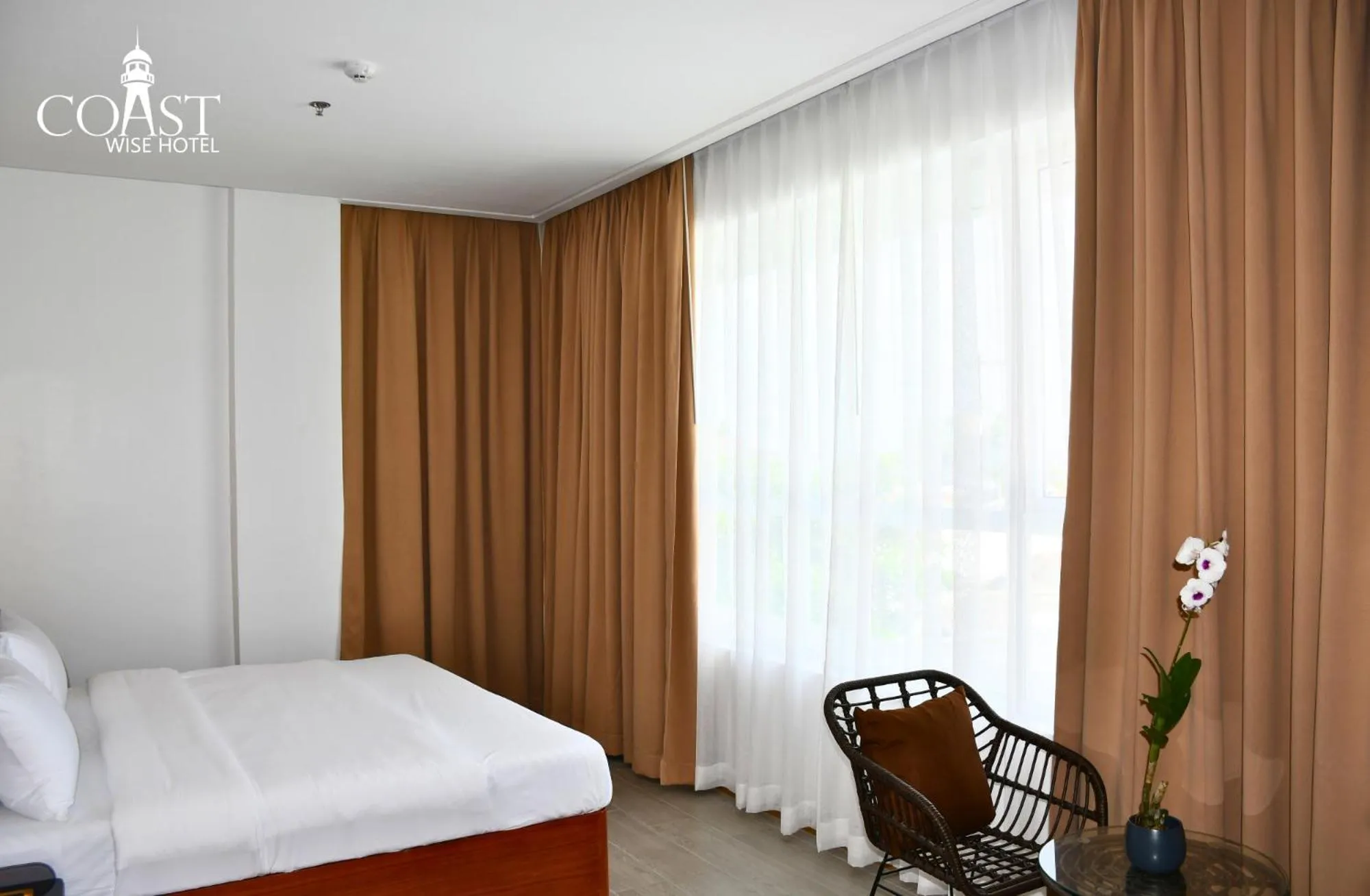 Bed in Coast Wise Hotel Dumaguete