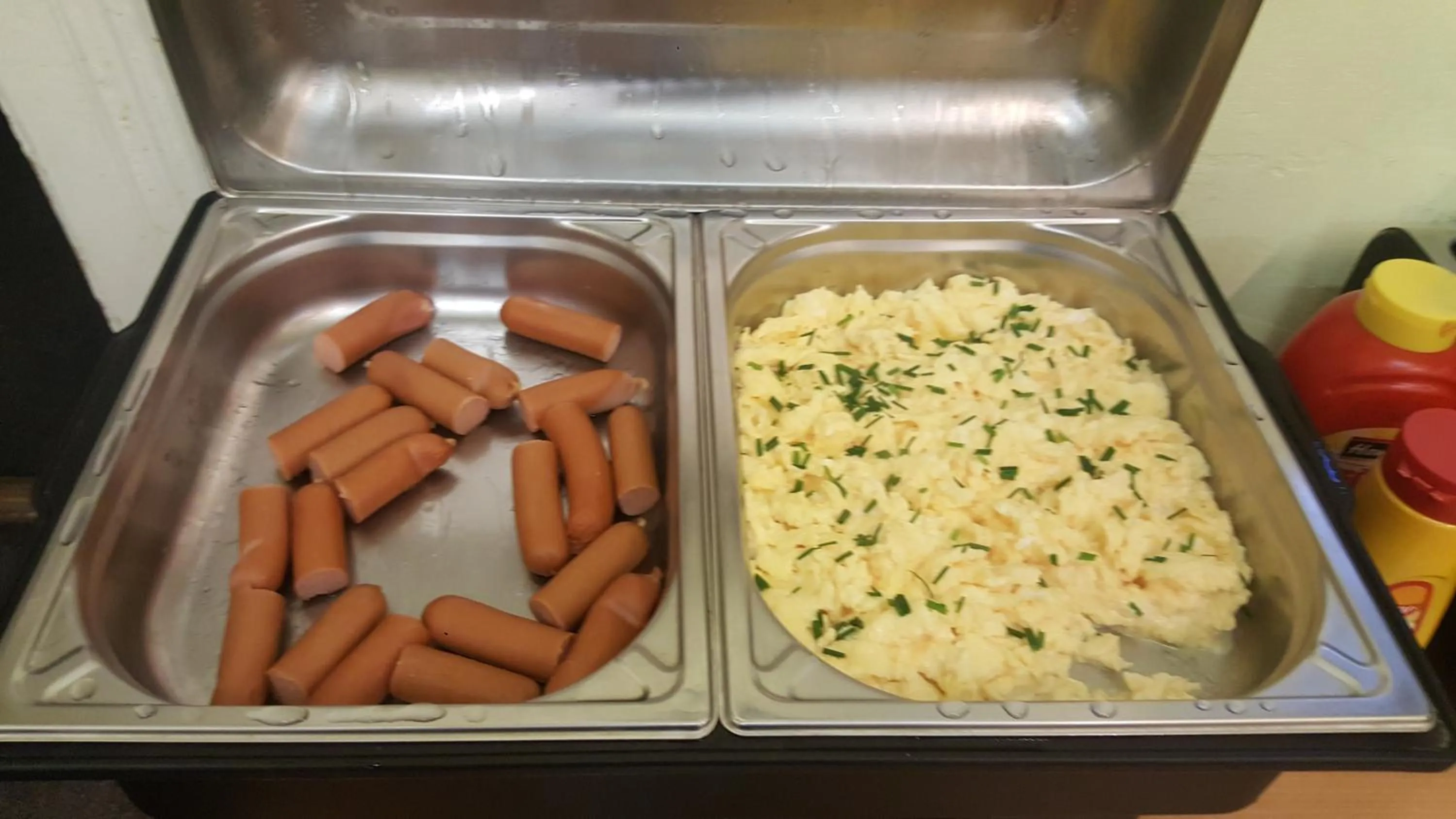 Food and drinks in Hotel U dvou zlatých klíčů