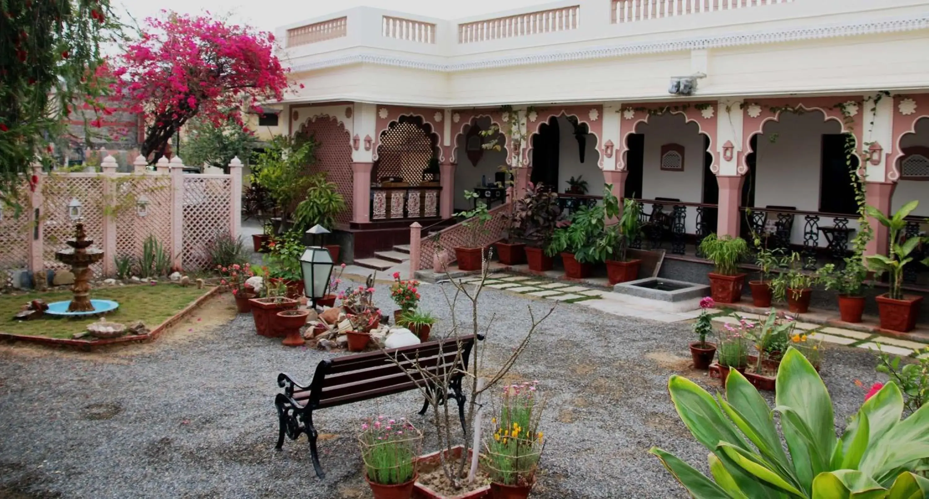 Badnor House - The Heritage Homestay Badnor House - The Heritage Homestay