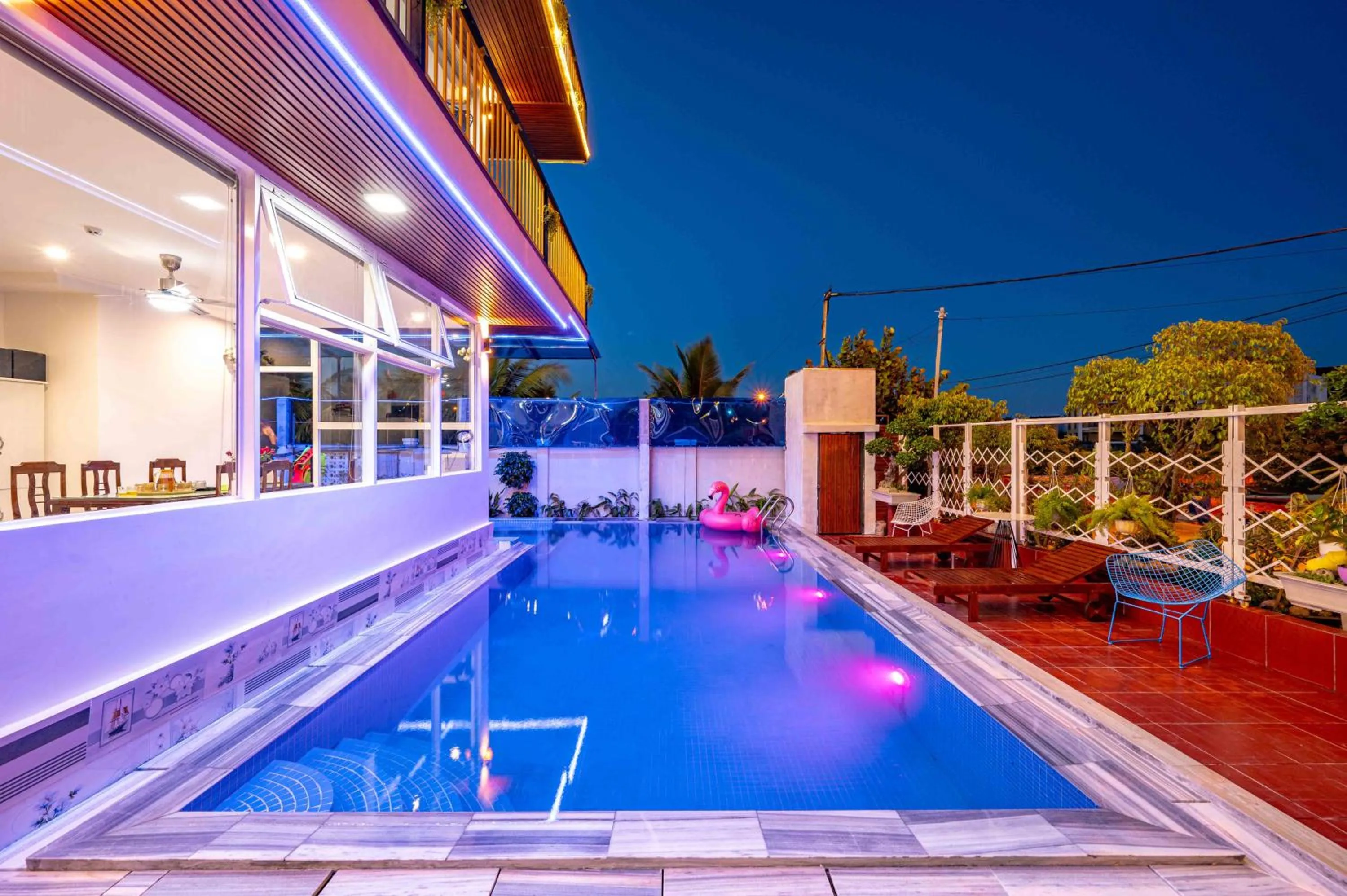 Pool view in Hestia HaMy Beach House
