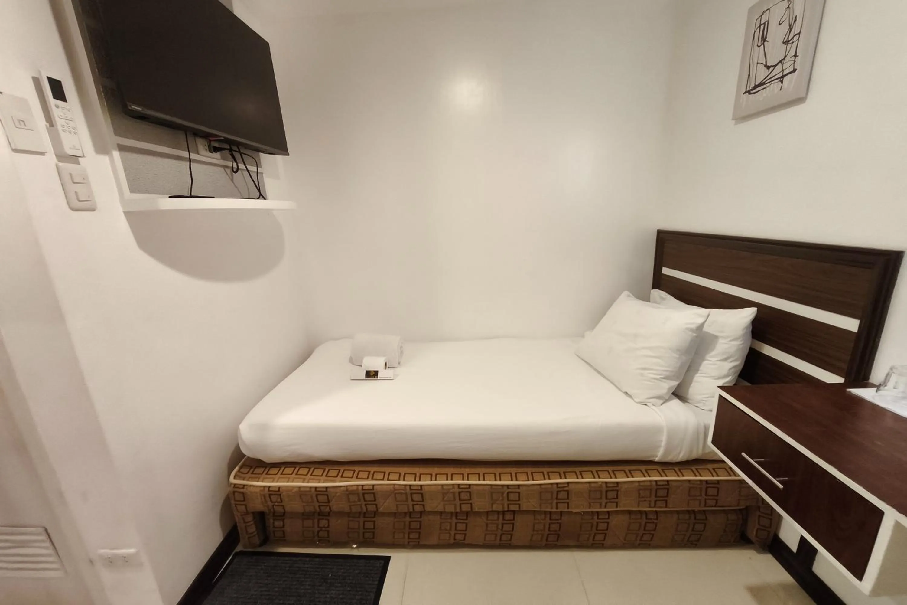 Bedroom, Bed in Ecoland 88 Apartelle and Suite near SM Davao