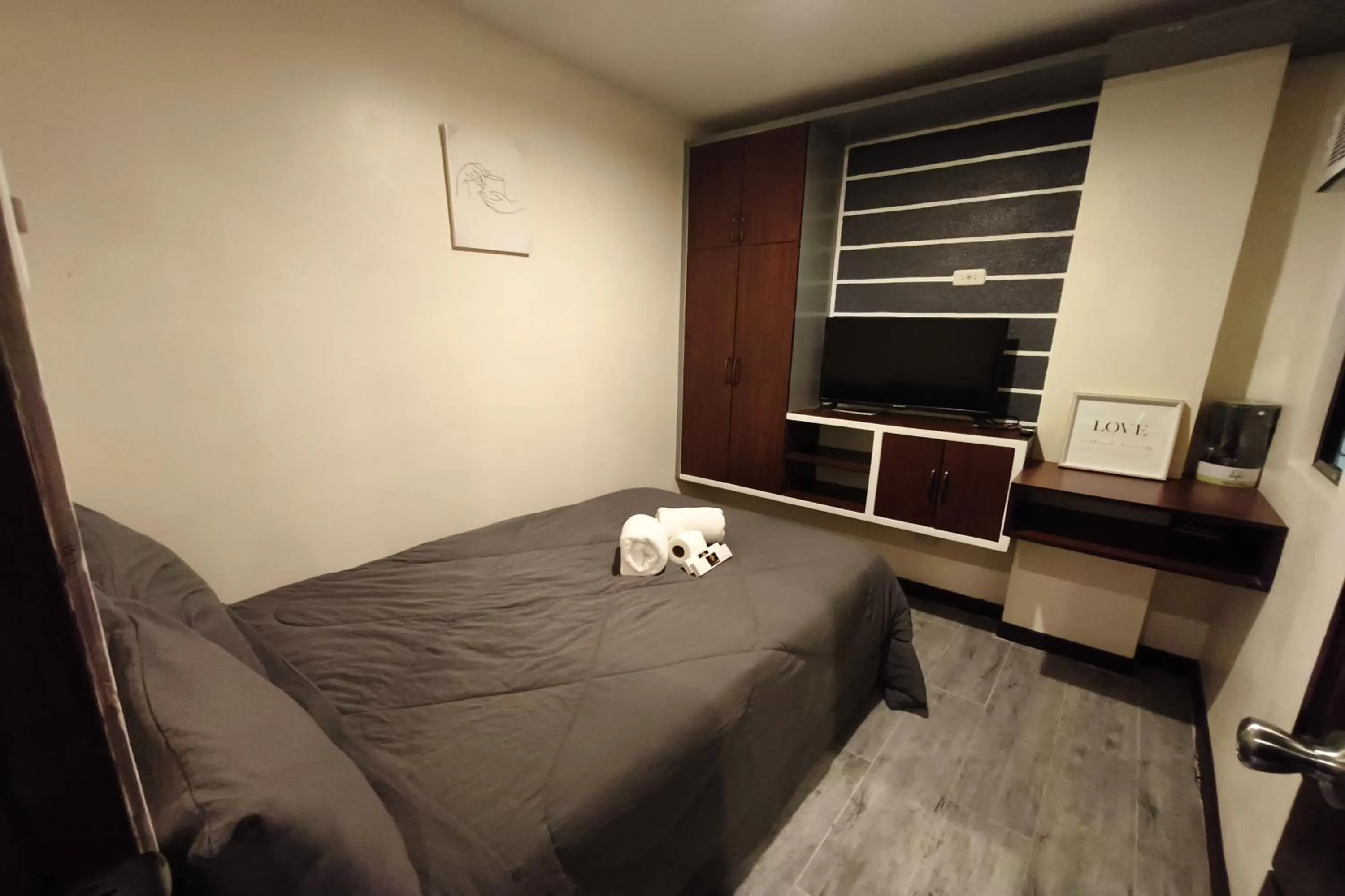 Photo of the whole room, Bed in Ecoland 88 Apartelle and Suite near SM Davao