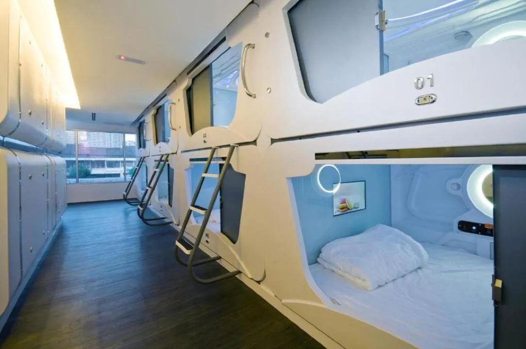 Business facilities, Bed in Jianpuke Space Capsule Backpacker Hostel