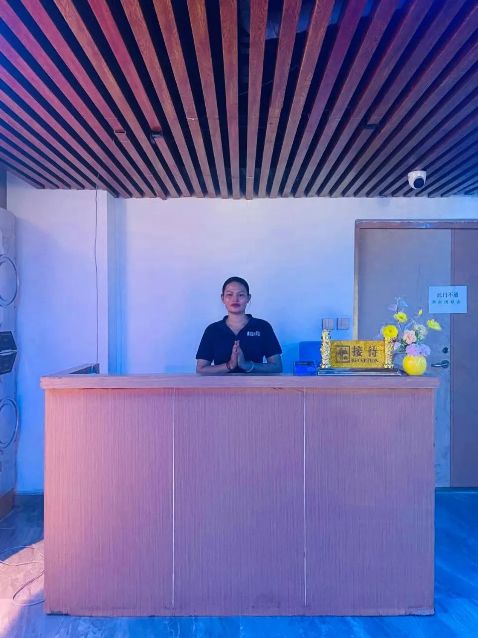 Lobby or reception in Jianpuke Space Capsule Backpacker Hostel